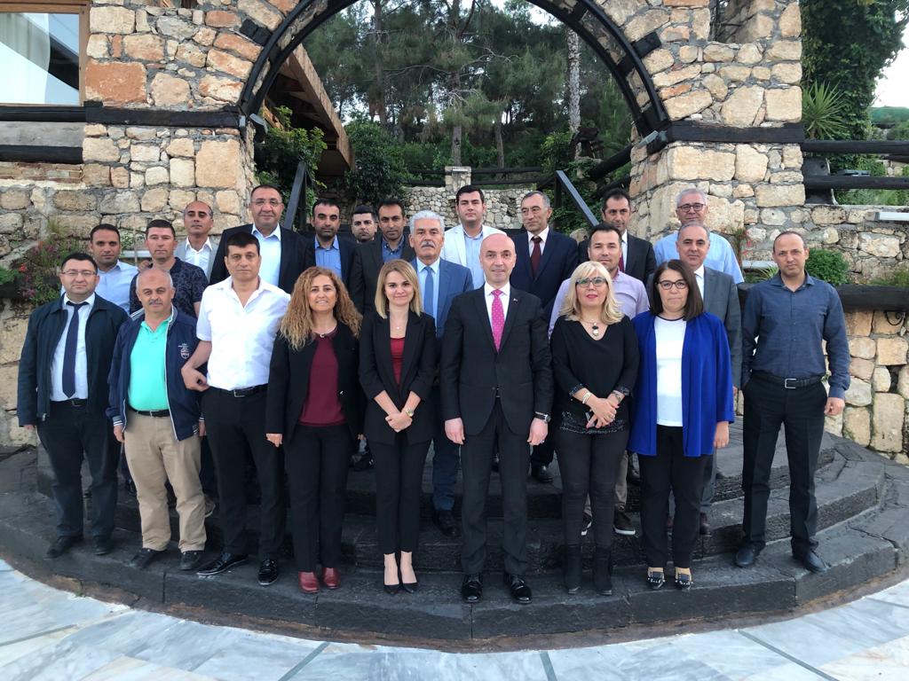 İl Müdürümüz Sayın Ömür ÖZDiL'e Veda Yemeği Düzenlendi