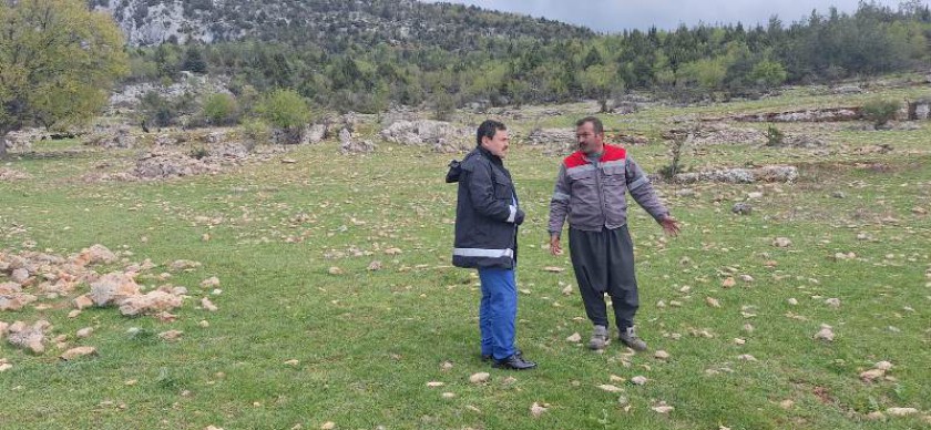 İl Müdürümüz Sayın Hasan ALAN Toros Dağlarında Arazi İncelemesi Yaparak Bölgede Yaşayan ve Geçimini Hayvancılıkla Sağlayan Vatandaşlardan Bilgi Aldı