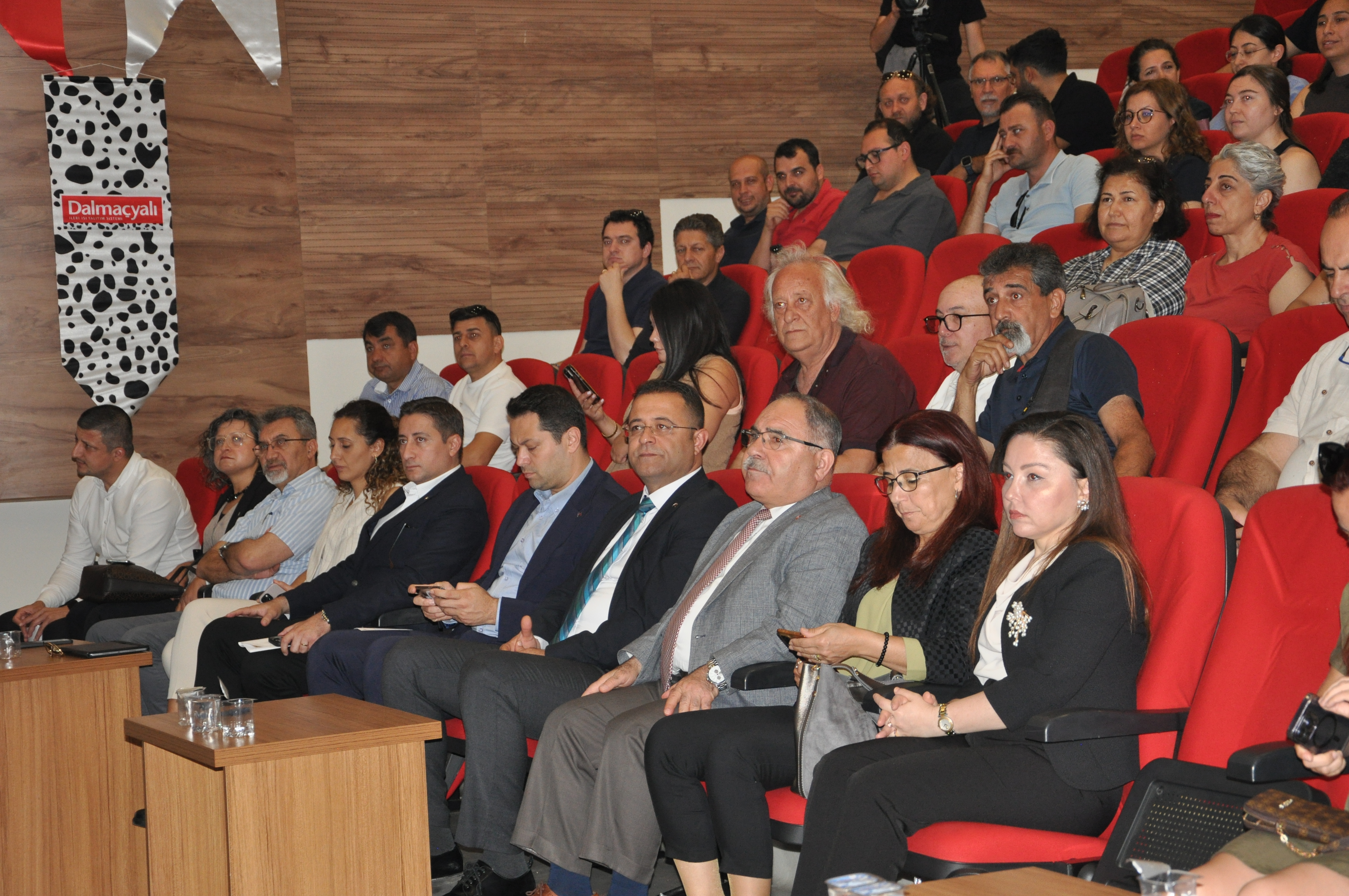BİNALARDA ENERJİ VERİMLİLİĞİ MEVZUATI VE UYGULAMALARI  İLE İLGİLİ BİLGİLENDİRME TOPLANTISI GERÇEKLEŞTİRİLDİ