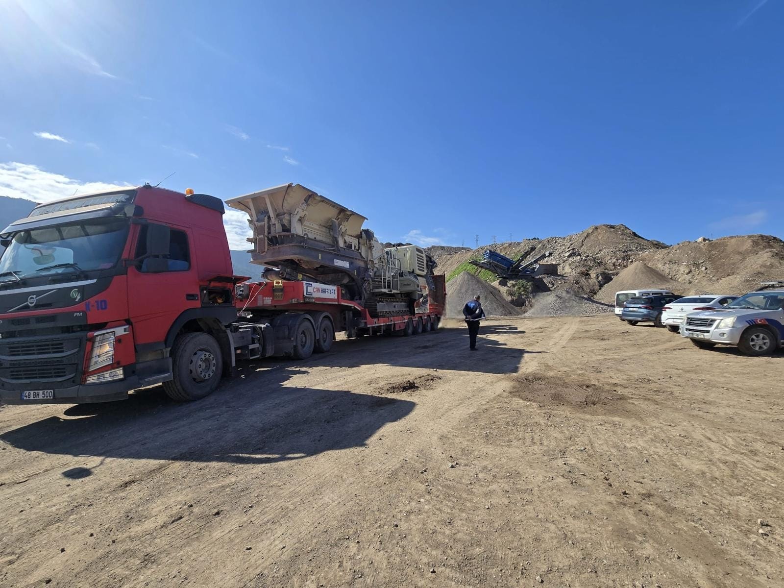 Bodrum İlçesinde Hazine Taşınmazlarındaki İşgallerin Tahliye İşlemleri Başladı