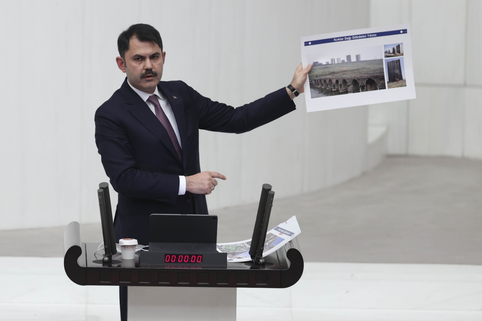 ÇEVRE VE ŞEHİRCİLİK BAKANLIĞININ 2021 YILI BÜTÇESİ KABUL EDİLDİ