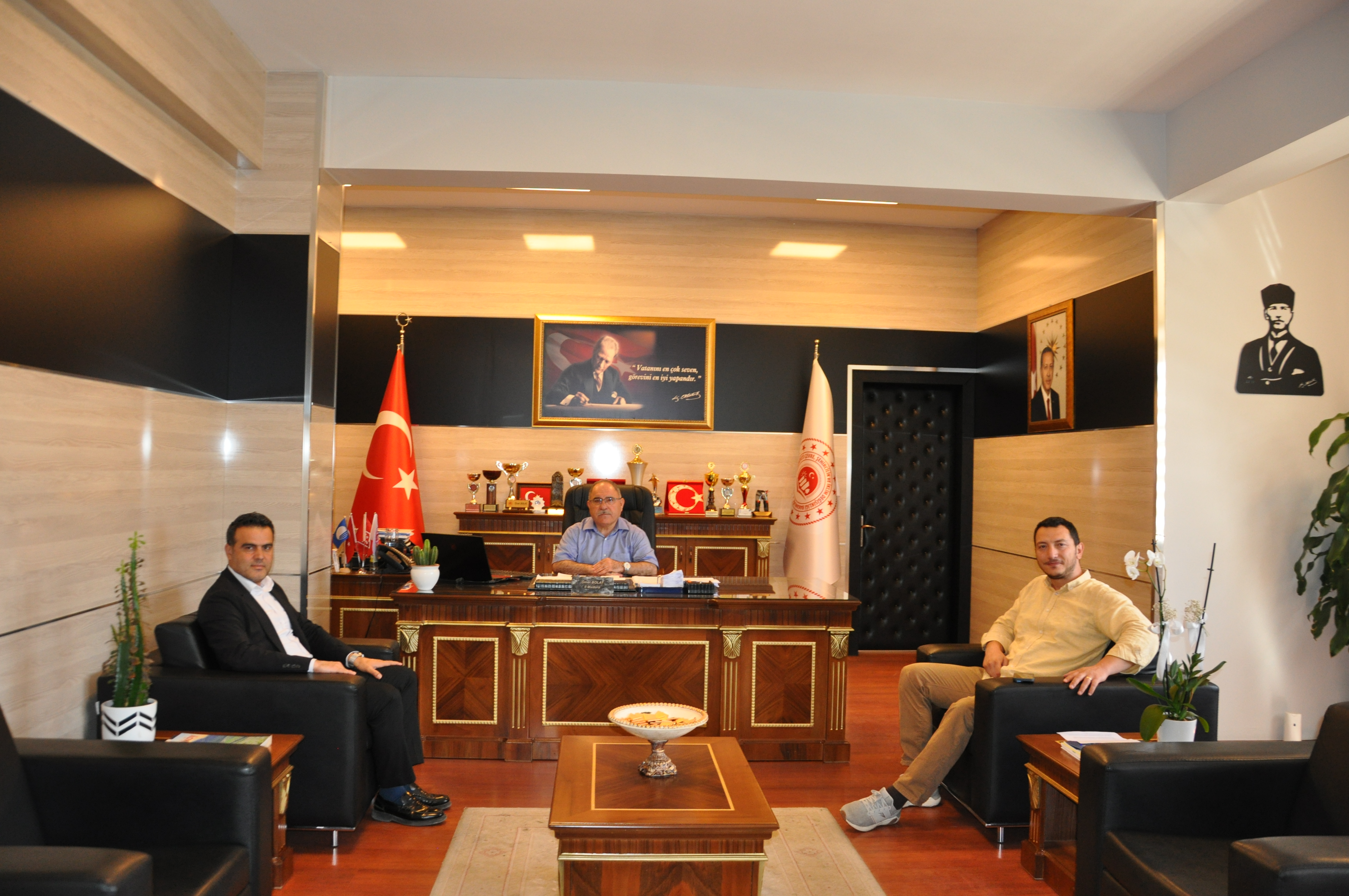 MÜDÜRLÜĞÜMÜZE ZİYARET