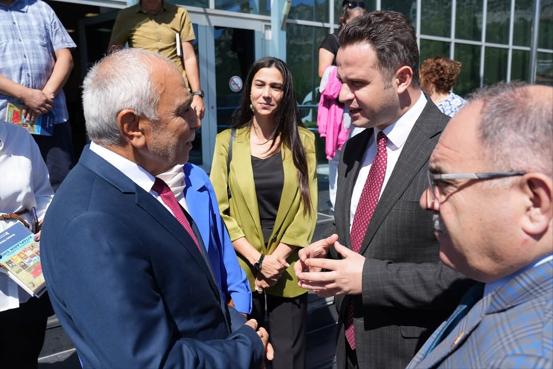 Muğla’da “Geleceğimizin Mimarı Aileler” Konferansı Düzenlendi