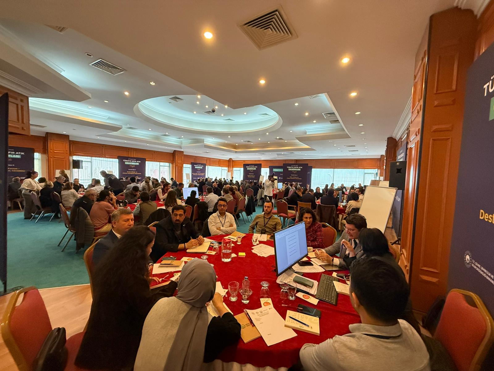 MUĞLA’DA “SIFIR ATIK ÇALIŞTAYI” GERÇEKLEŞTİRİLDİ.