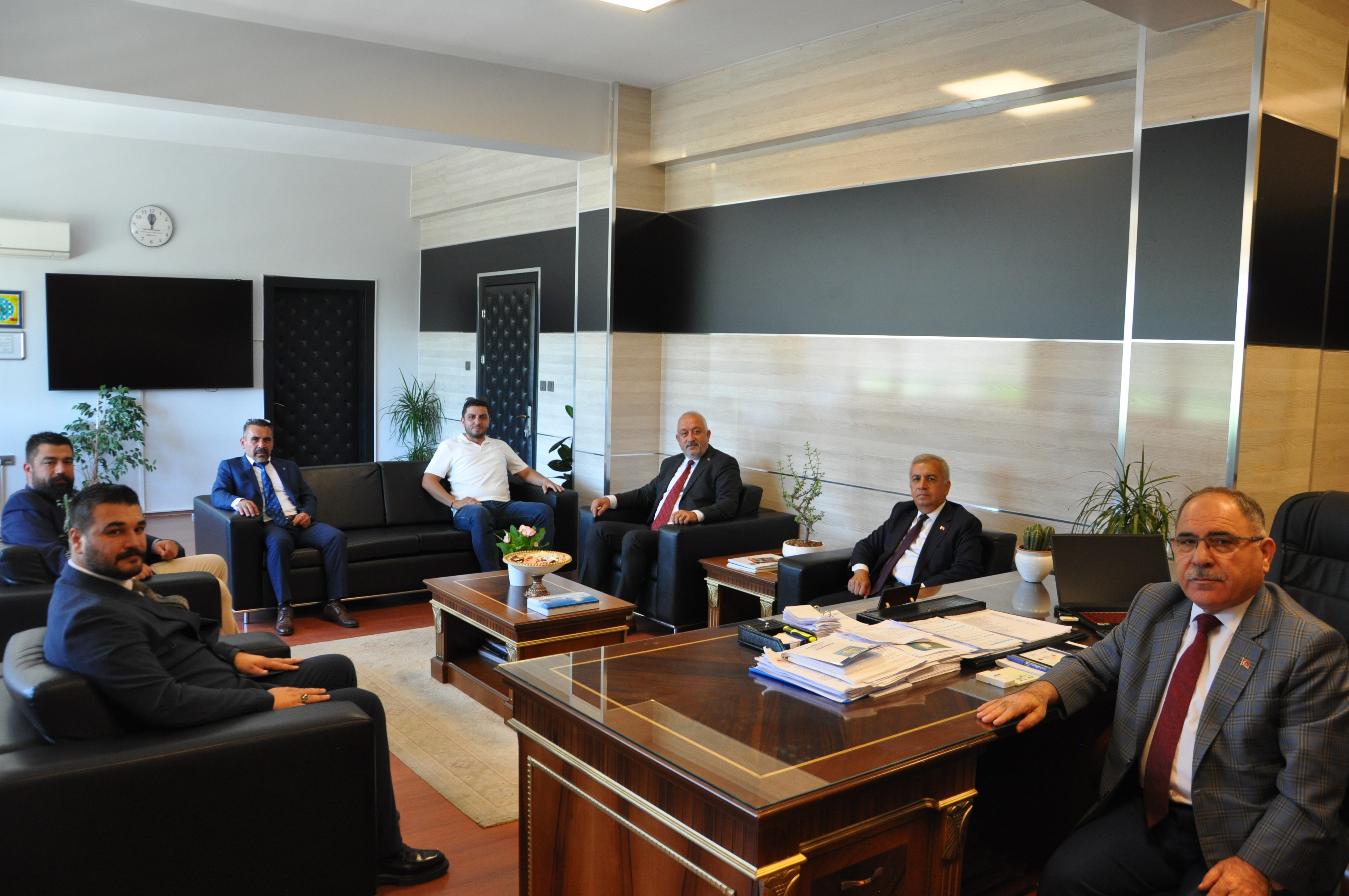 MUĞLA MENTEŞE MHP İLÇE BAŞKANINDAN MÜDÜRLÜĞÜMÜZE ZİYARET