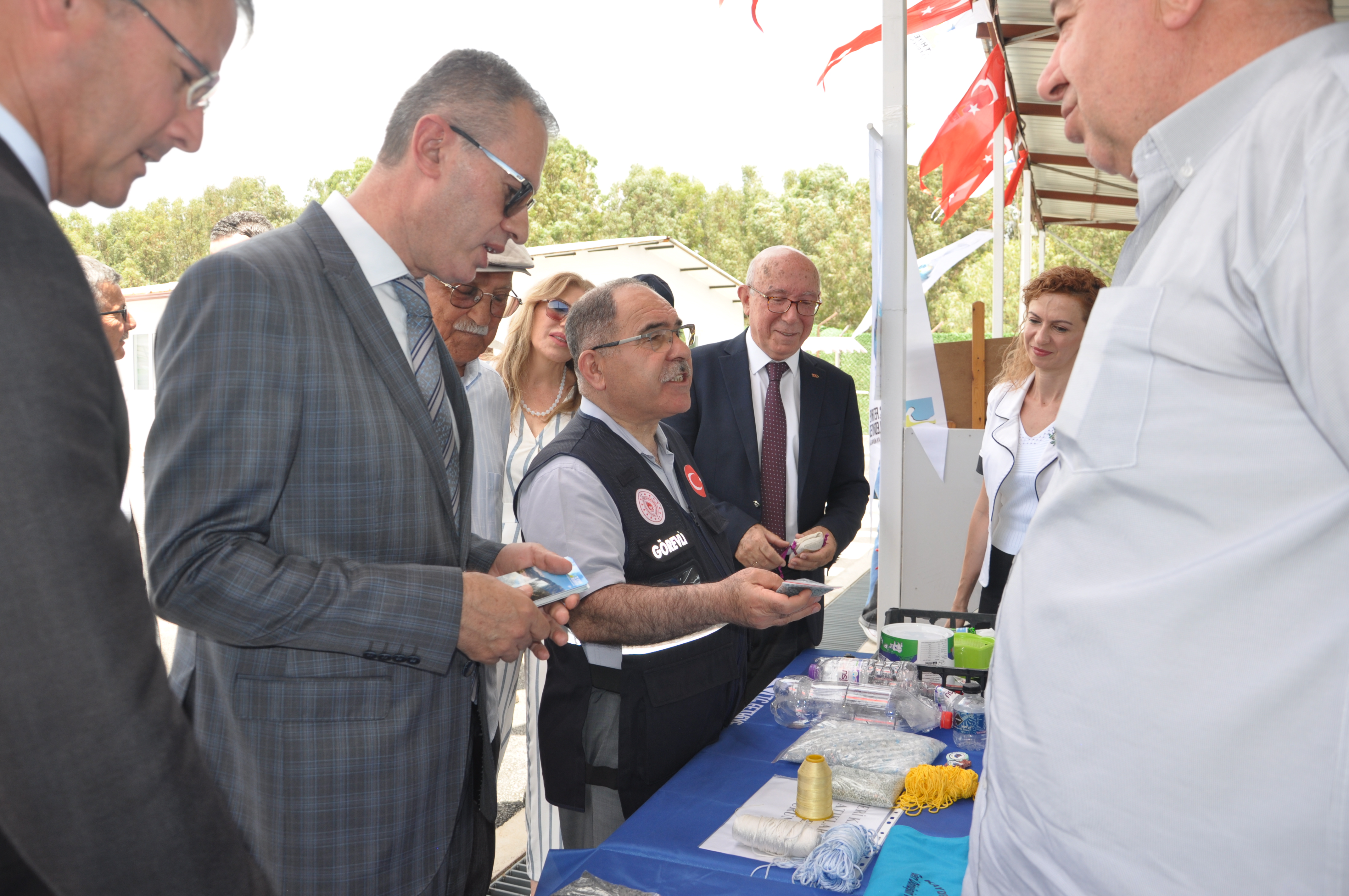 Türkiye Çevre Haftası Kapsamında ‘Sıfır Atık’ Belgesi Almaya Hak Kazanan Fethiye Belediyesi’ne İl Müdürümüz Sayın Ömer BOLAT Tarafından Belgesi Takdim Edilmiştir.