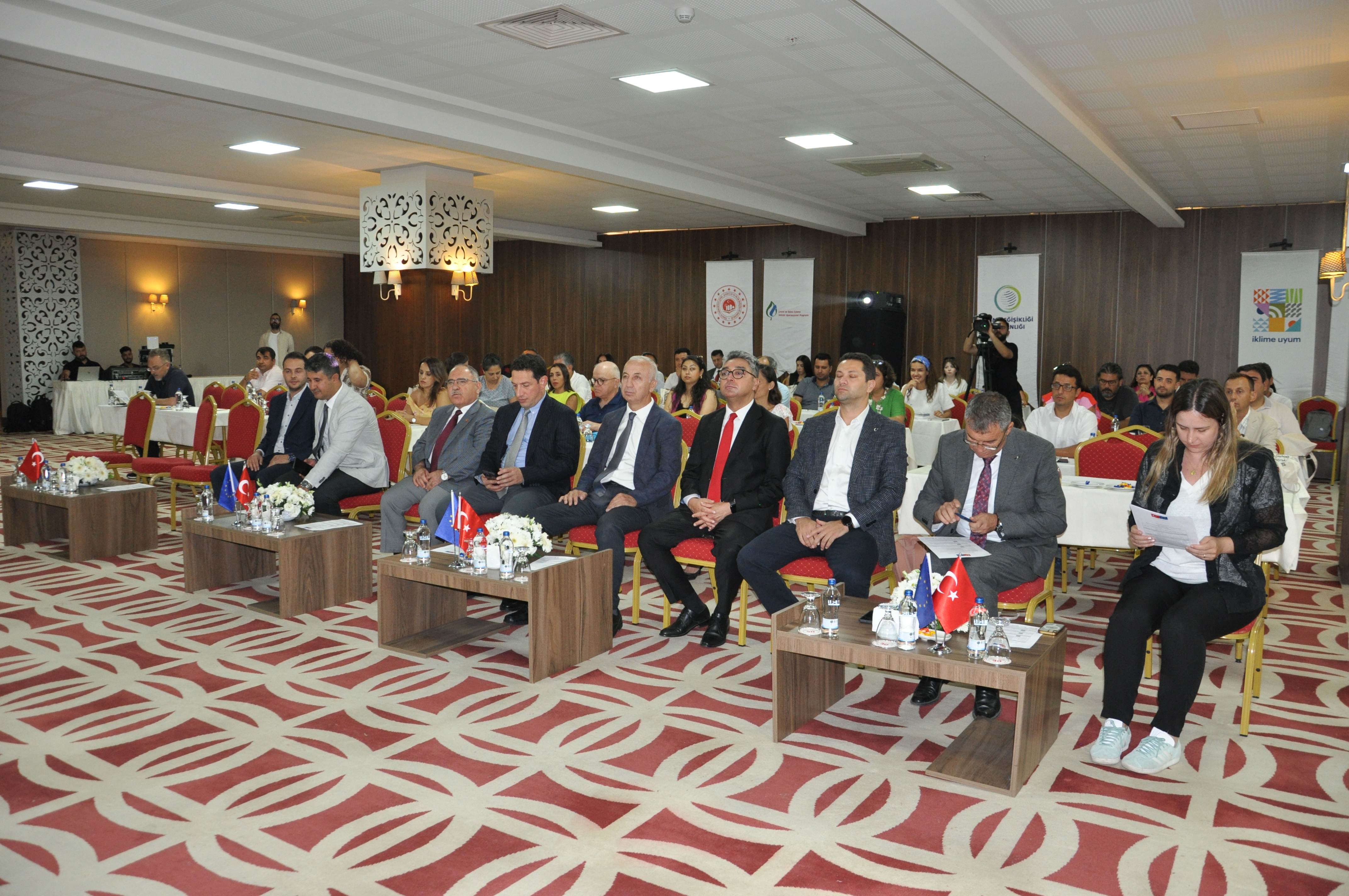 Yerel İklim Değişikliğine Uyum Stratejisi ve Eylem Planı’nı Tanıtmak ve İklim Finansmanı Konusunda Eğitim Gerçekleştirildi.