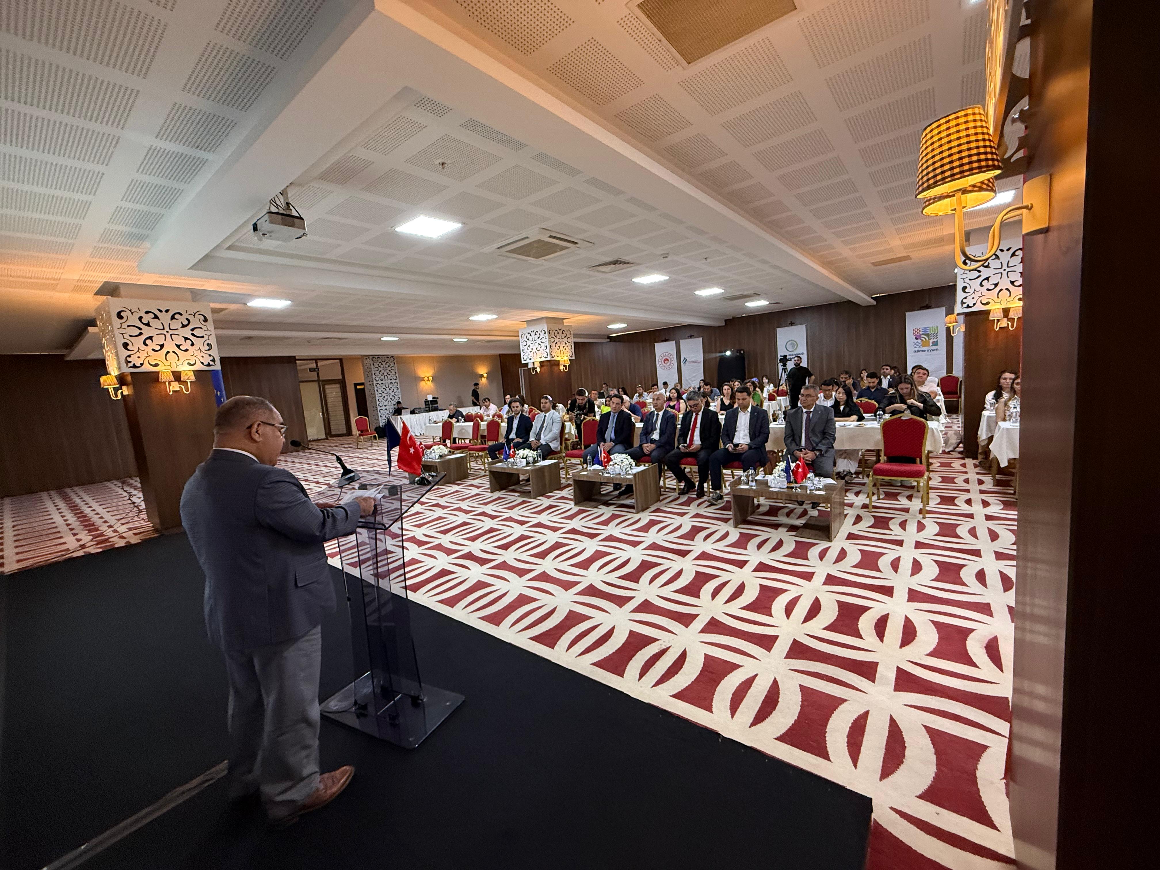 Yerel İklim Değişikliğine Uyum Stratejisi ve Eylem Planı’nı Tanıtmak ve İklim Finansmanı Konusunda Eğitim Gerçekleştirildi.