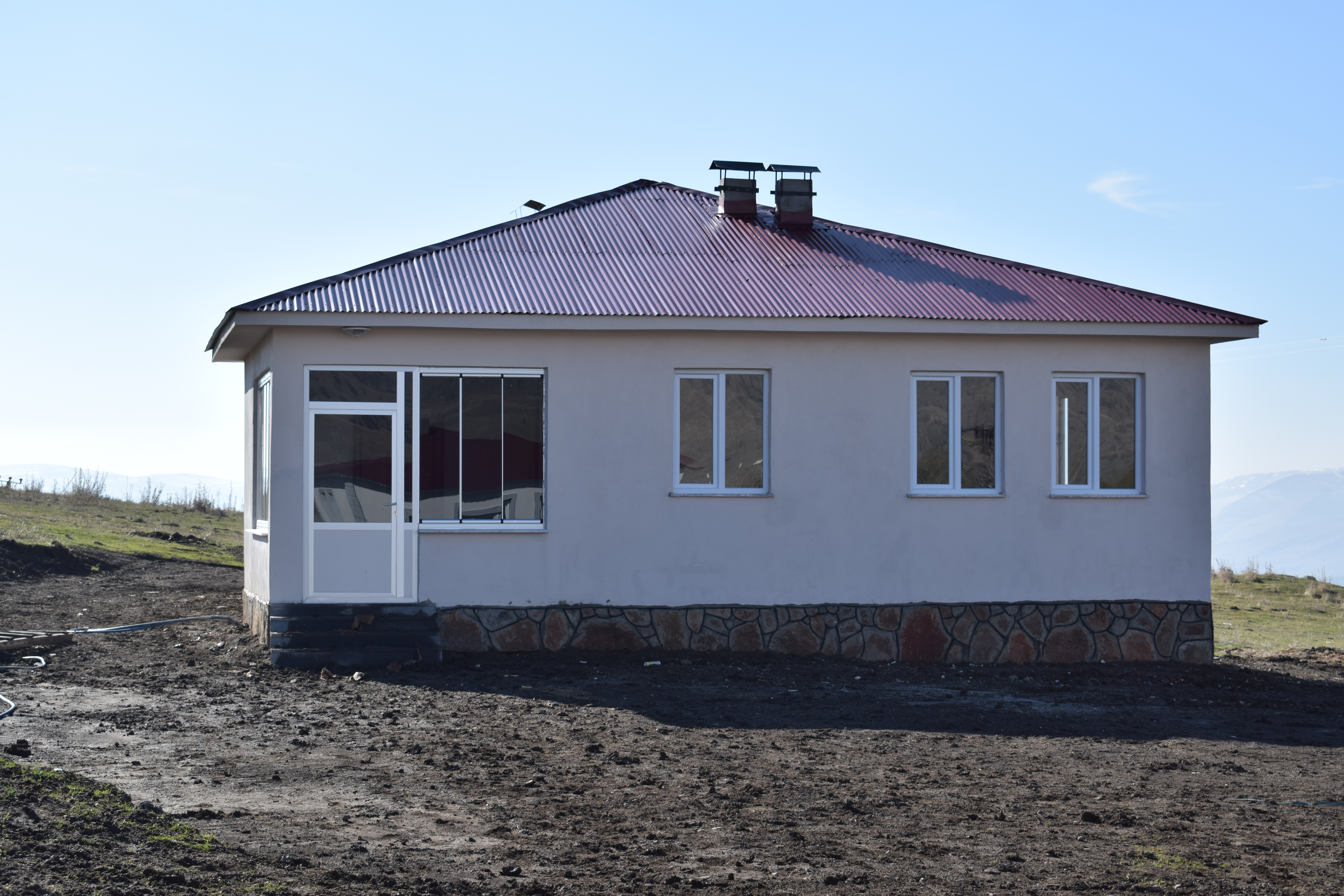 KENDİ EVİNİ YAPANA YARDIM (KEYY) METODU İLE YAPILAN İSKAN KONUTLARI