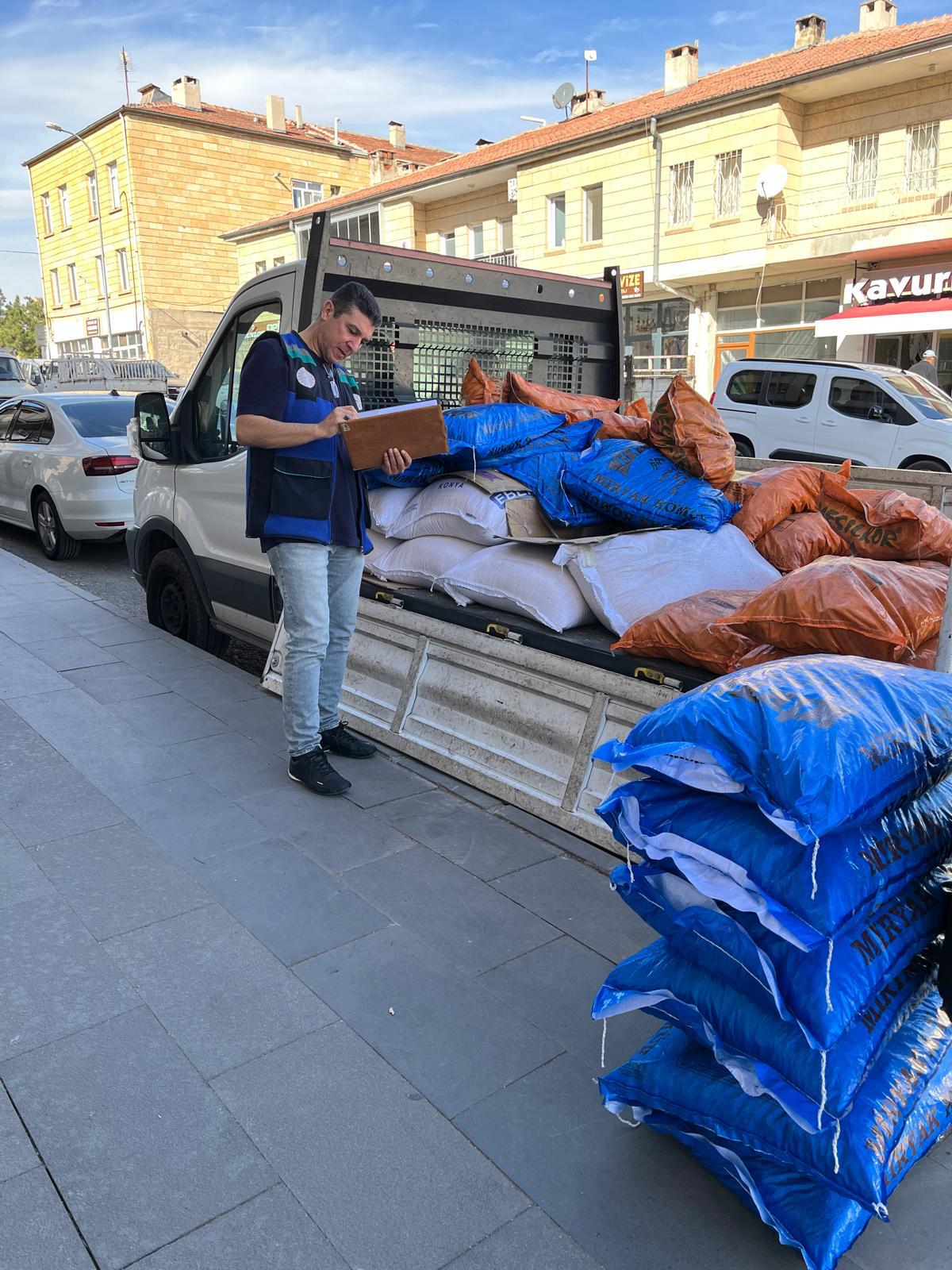 28.10.2025 tarihinde Nevşehir Çevre Şehircilik ve İklim Değişikliği İl Müdürlüğü denetim ekipleri tarafından Nevşehir İl ve İlçelerinde rutin kömür denetimi yapılmıştır.