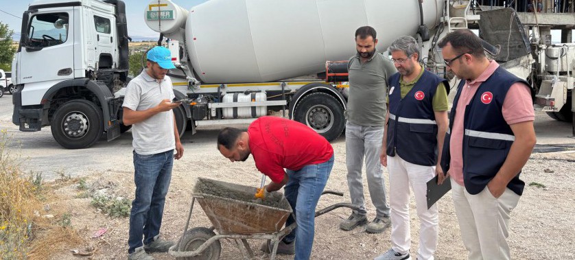 4708 sayılı Yapı denetim kanununa tabi yapılarda müdürlüğümüz  yapı denetim ve yapı malzemeleri şube müdürlüğü teknik elemanlarınca şantiye denetimi yapılmıştır.