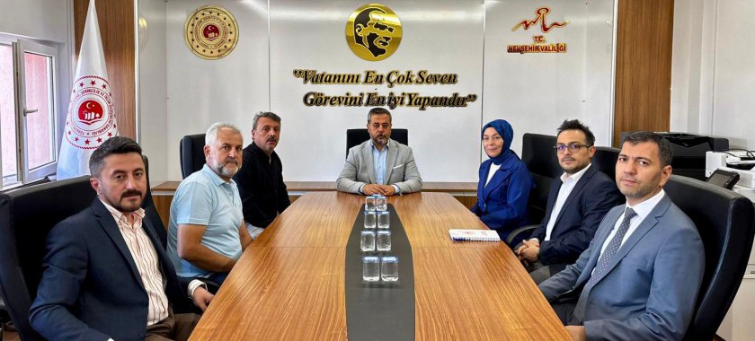 Ak Parti Milletvekili Sn. Süleyman Özgün, İl Müdürlüğümüze ziyarette bulunmuştur.