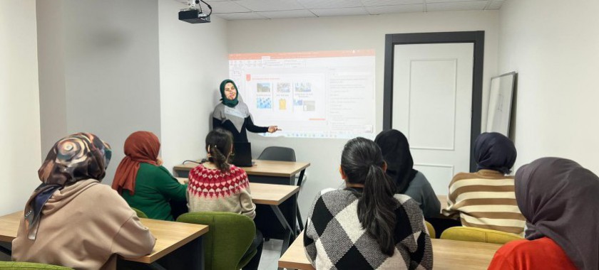 İl Müdürlüğümüz personellerince Aile destek merkezlerinde (Adem-2) eğitimi verilmiştir.