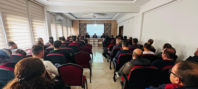 İl Müdürlüğümüz bünyesinde Proje ve Yapım Şube Müdürlüğü tarafından ilimizdeki İnşaat Mühendisi, İnşaat Teknikeri ve Mimar ünvanlı tüm kamu çalışanlarına 