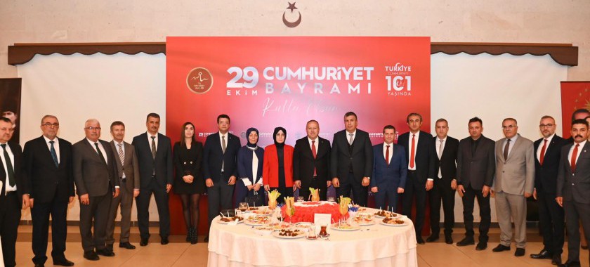 İl Müdürümuz 29 Ekim Cumhuriyet Bayramı kabul törenine katılım sağlamıştır.