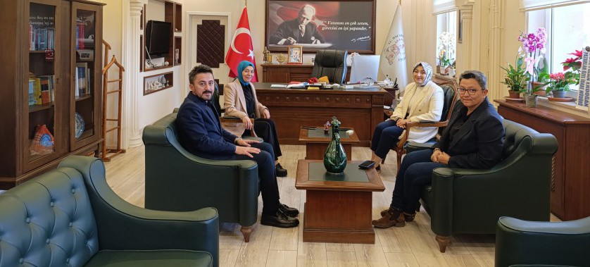 İl Müdürümüz Sn. Yasemin DEMİRÖRS Hanımefendi Nevşehir Hacıbektaş ilçesi Kaymakamlığına atanan Sn. Özlem…