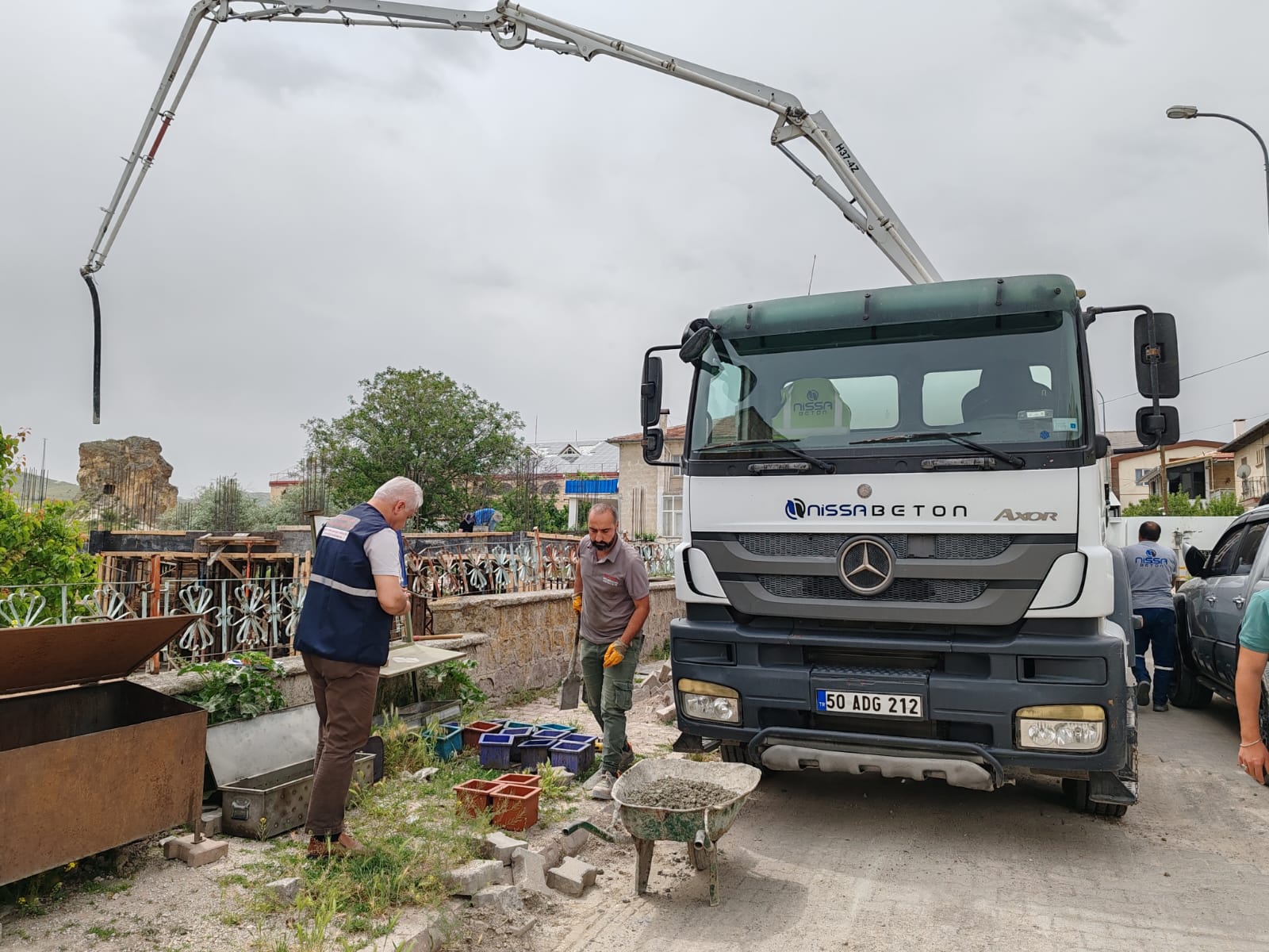 İl Müdürlüğümüz Personellerince Beton numunesi örneği alınmıştır.