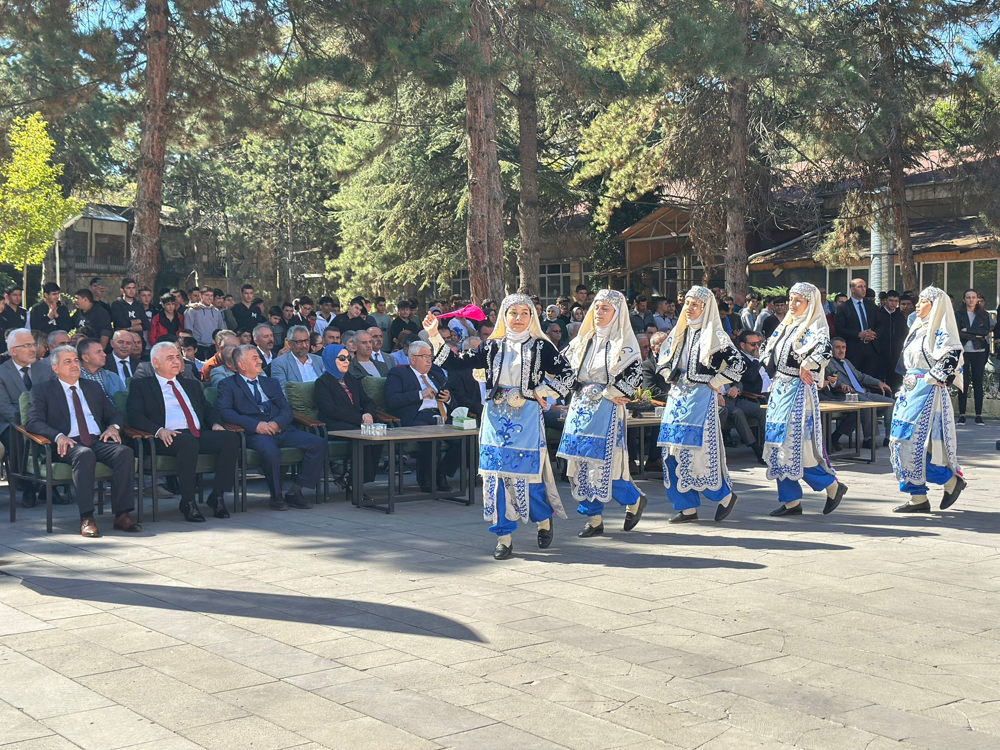 İl Müdürlüğümüz Personellerince Beton numunesi örneği alınmıştır.