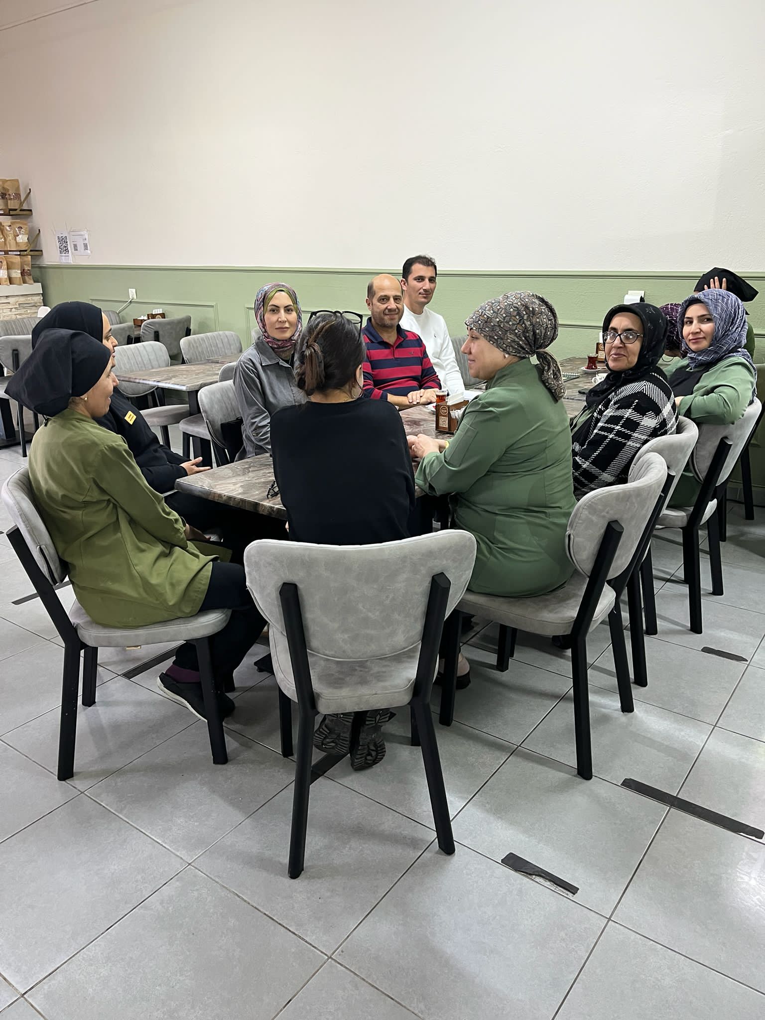 İl Müdürlüğümüz personelince S.S. Göreme Kadın Girişimi Üretim ve İşletme Kooperatifine 27.11.2025 tarihinde  Sıfır Atık konulu eğitim verilmiştir.