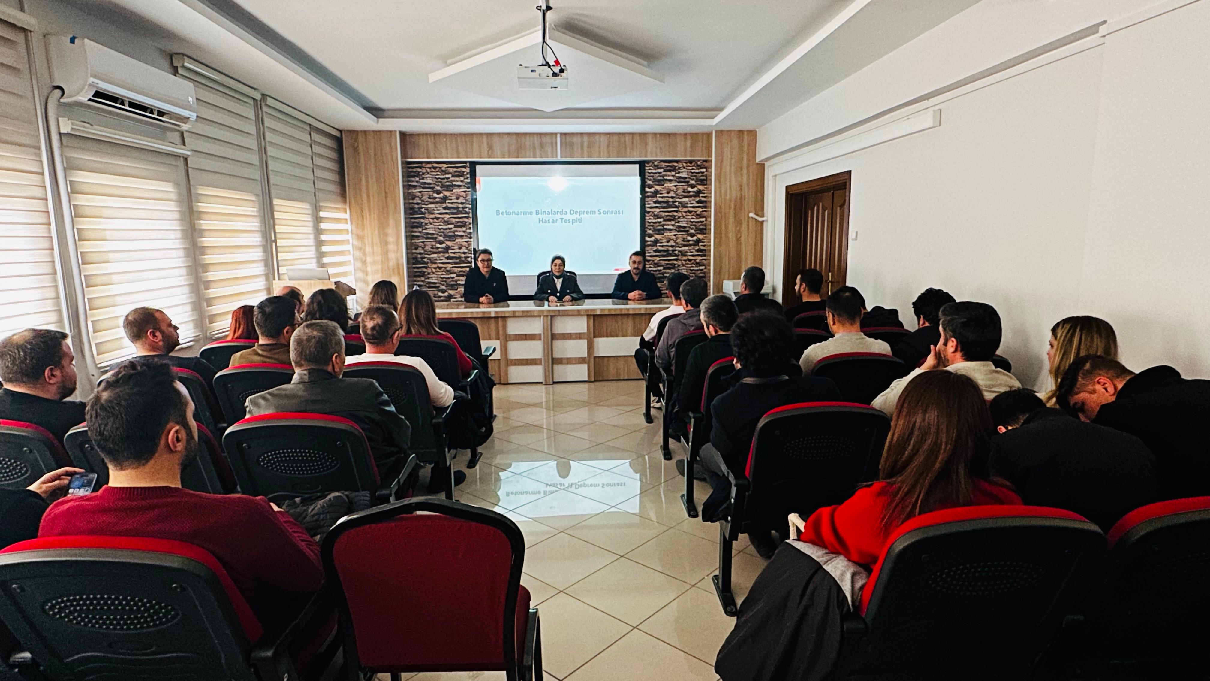 İl Müdürlüğümüz bünyesinde Proje ve Yapım Şube Müdürlüğü tarafından ilimizdeki İnşaat Mühendisi, İnşaat Teknikeri ve Mimar ünvanlı tüm kamu çalışanlarına 