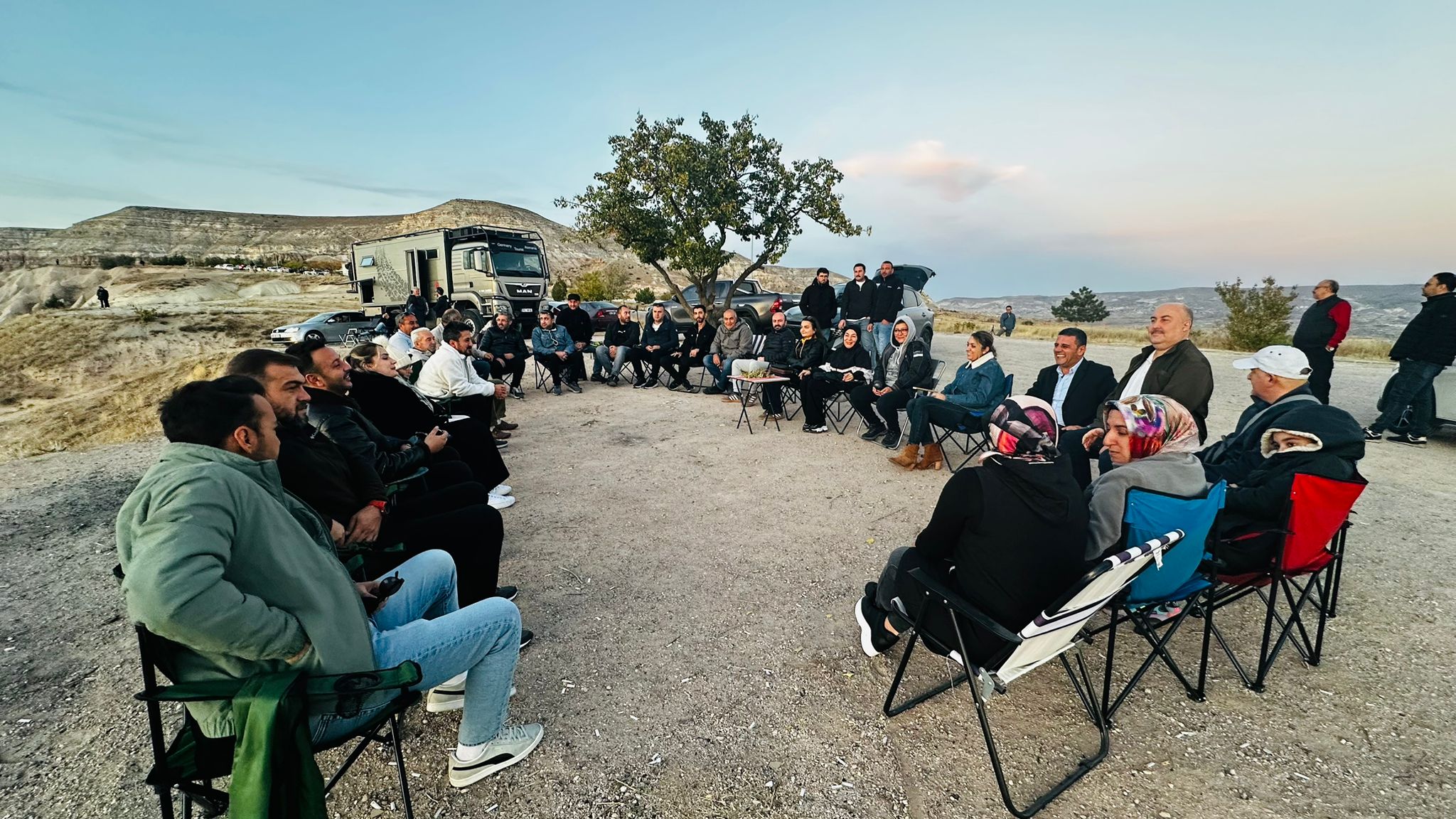 İl Müdürümüz Sn.Yasemin DEMİRÖRS Hanımefendi ve İl Müdürlüğümüz Personelleri, Nevşehir Kızılçukur gün batımı etkinliğine katılım sağlamıştır.