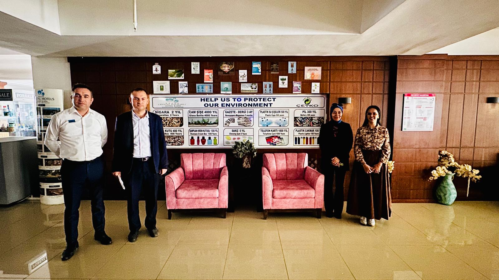 İl Müdürümüz Sn. Yasemin DEMİRÖRS Hanımefendi ve Çed Ve Çevre İzin birimi Şube Müdürü Mehmet YILDIRIM ilimizde faaliyet gösteren Bims firmalarını ve otelleri ziyaret etmiştir.