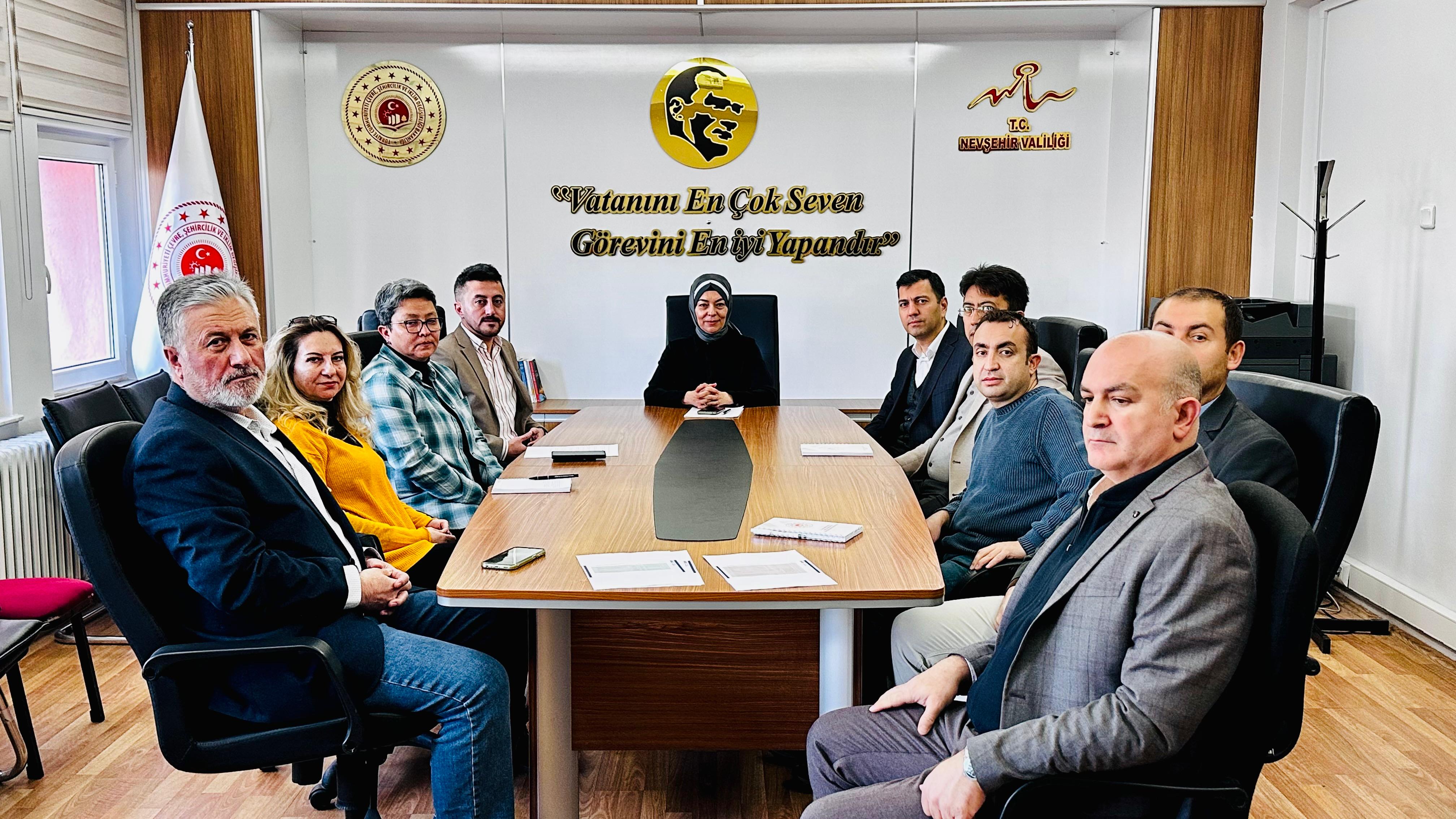 İl Müdürümüz Sn.Yasemin DEMİRÖRS Hanımefendinin başkanlığında Müdürlüğümüz  Şube Müdürleri ile İRAP(İl Risk Azaltma Planı) kapsamında risk değerlendirme toplantısı yapılmıştır.