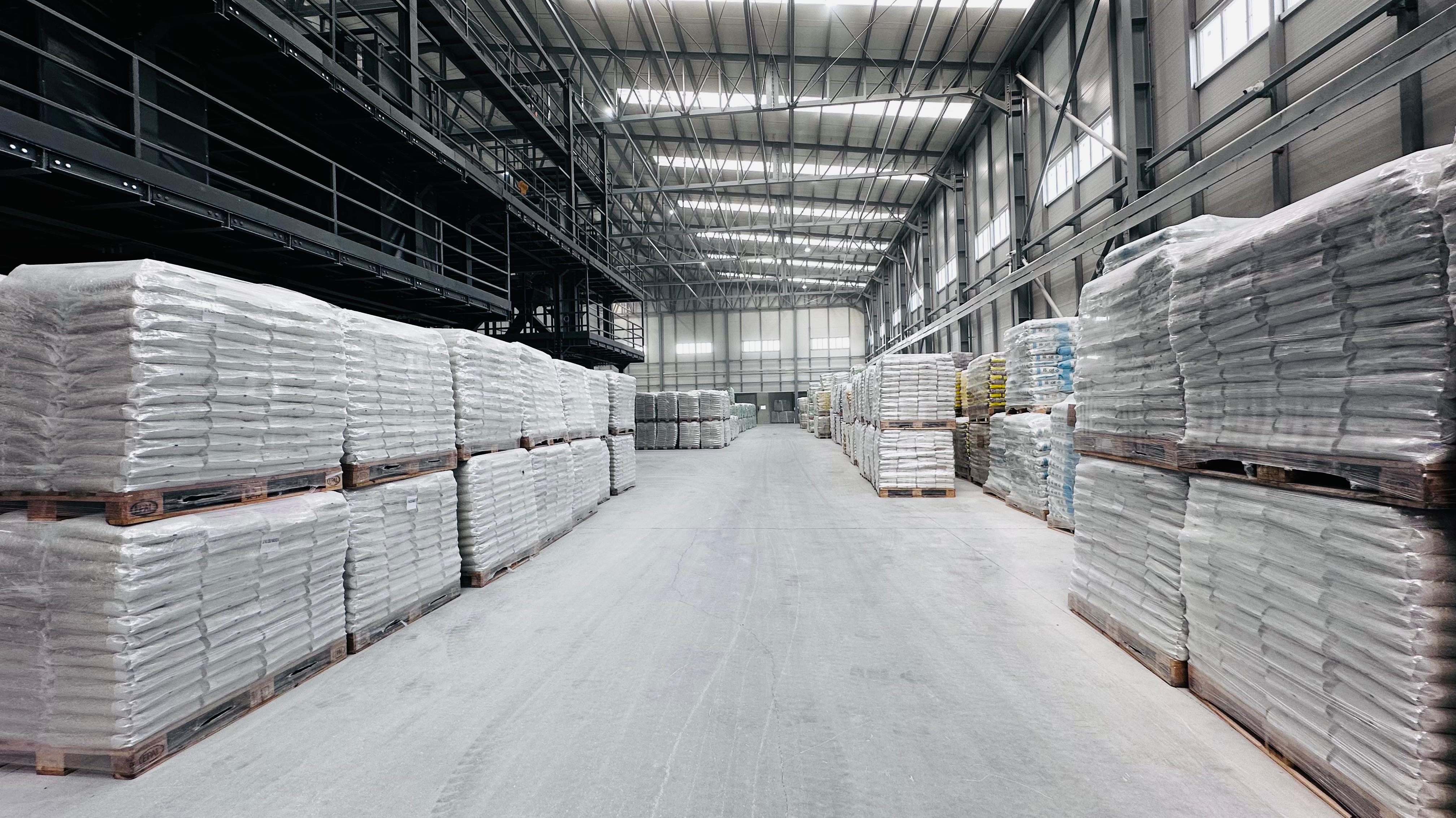 İl Müdürümüz Sn. Yasemin DEMİRÖRS Hanımefendi ve ÇED ve Çevre izinleri Şube Müdürü Mehmet YILDIRIM Ürgüp ilçesinde bulunan maden şirketinde denetim ve incelemelerde bulunmuştur.