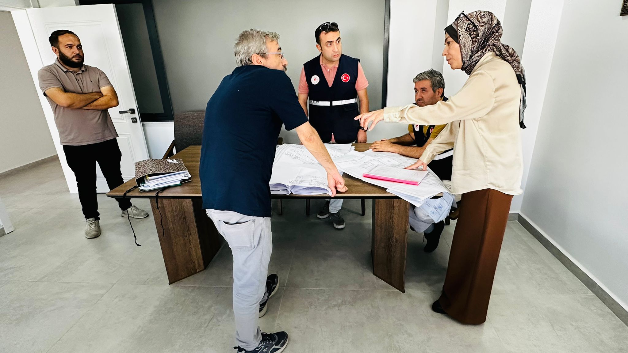 İlimizde faaliyet gösteren Yapı Denetim firmasında İl Müdürümüz Sn. Yasemin DEMİRÖRS hanımefendinin nezaretinde İl Müdürlüğümüz teknik personellerince büro denetimi gerçekleştirilmiştir.