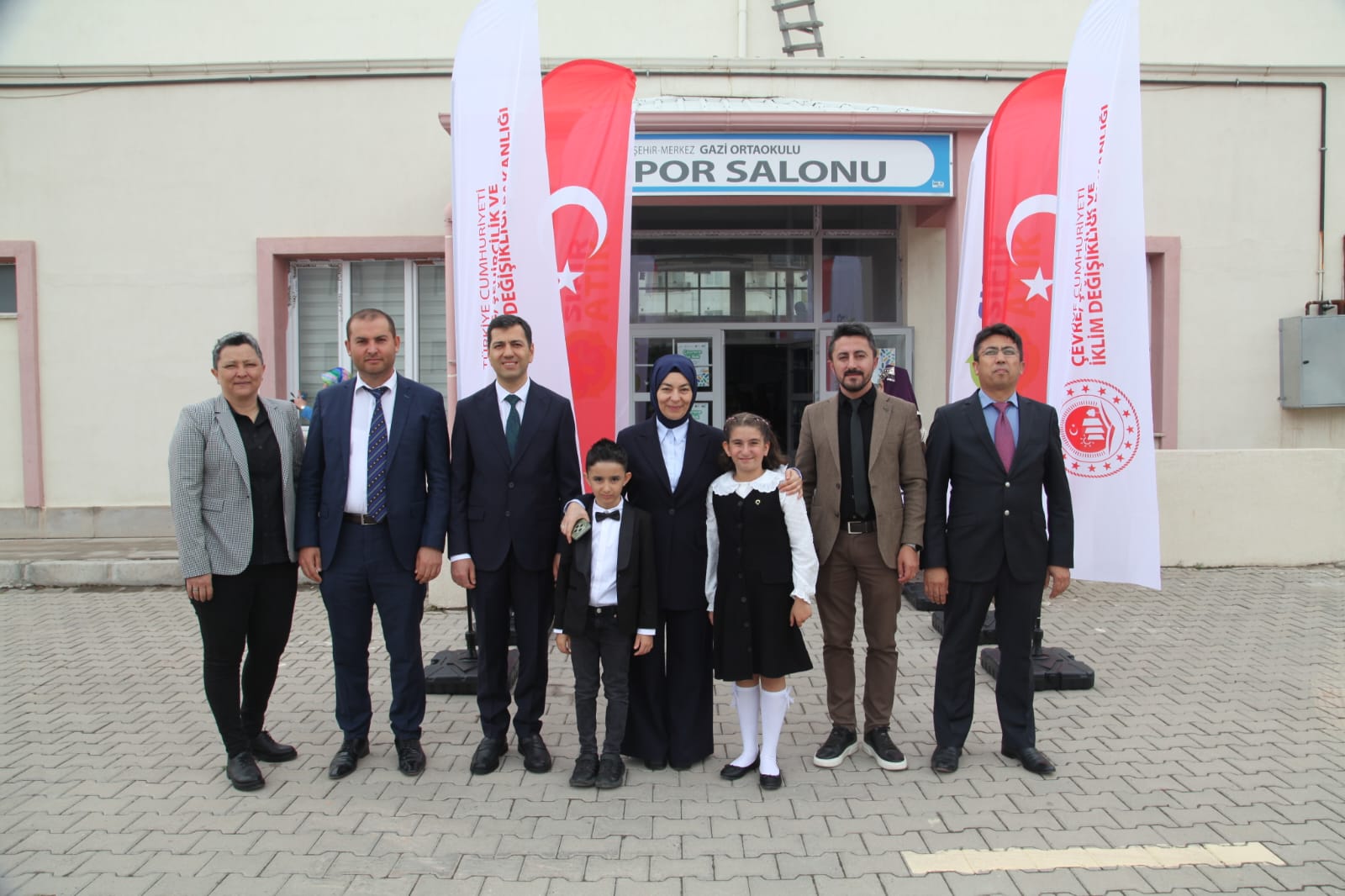 Nevşehir Çevre Şehircilik ve İklim Değişikliği Müdürlüğümüzce 5 Haziran Dünya Çevre Günü dolayısıyla Gazi Ortaokulunda etkinlik düzenlenmiştir.