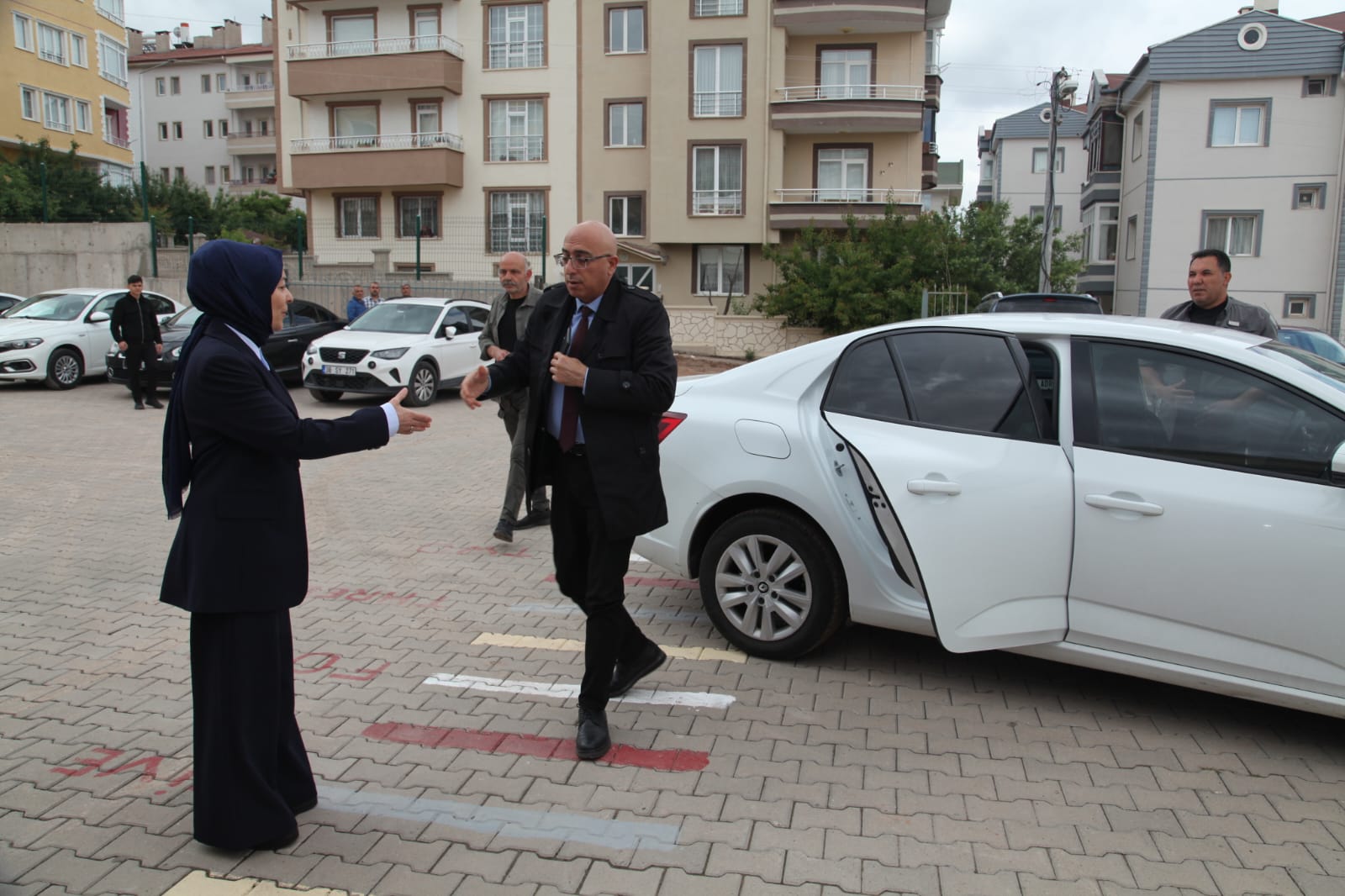 Nevşehir Çevre Şehircilik ve İklim Değişikliği Müdürlüğümüzce 5 Haziran Dünya Çevre Günü dolayısıyla Gazi Ortaokulunda etkinlik düzenlenmiştir.