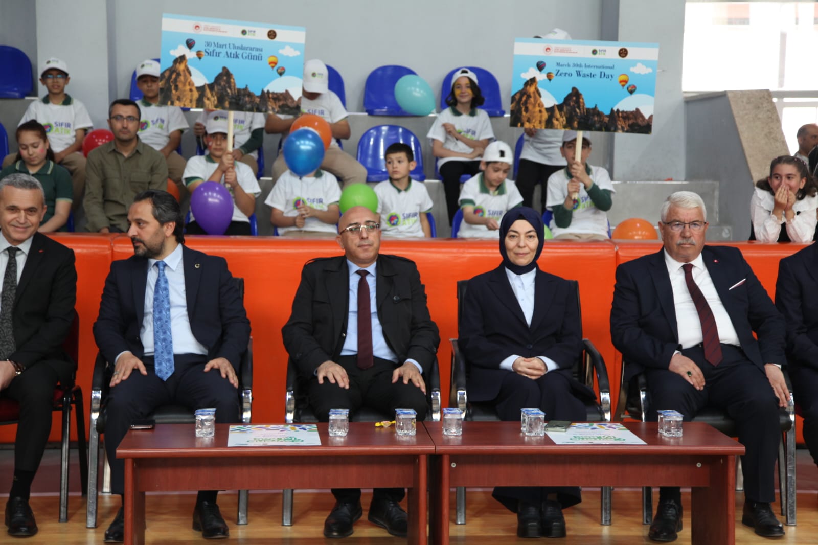 Nevşehir Çevre Şehircilik ve İklim Değişikliği Müdürlüğümüzce 5 Haziran Dünya Çevre Günü dolayısıyla Gazi Ortaokulunda etkinlik düzenlenmiştir.