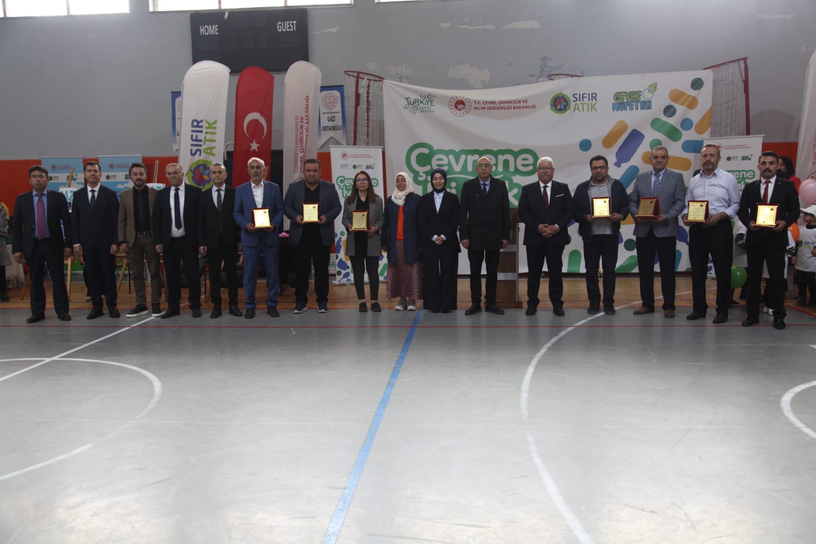 Nevşehir Çevre Şehircilik ve İklim Değişikliği Müdürlüğümüzce 5 Haziran Dünya Çevre Günü dolayısıyla Gazi Ortaokulunda etkinlik düzenlenmiştir.