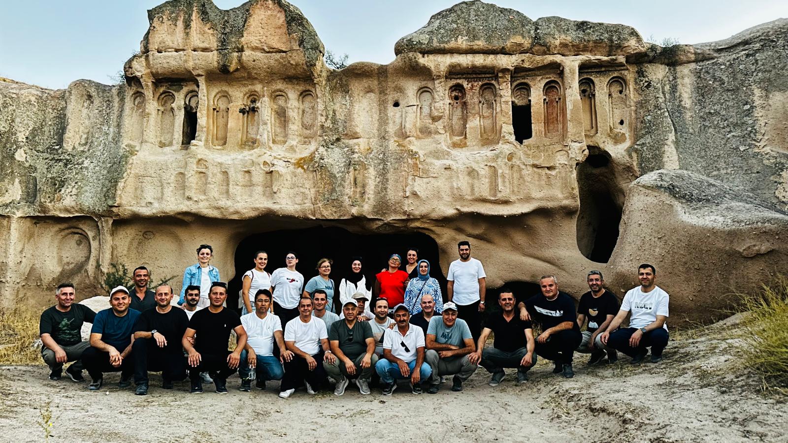 Vadilerimizi keşfediyoruz.!  İl Müdürümüz Sayın Yasemin DEMİRÖRS ve kurum personellerimizle vadileri geziyoruz.  ÇAT VADİSİ