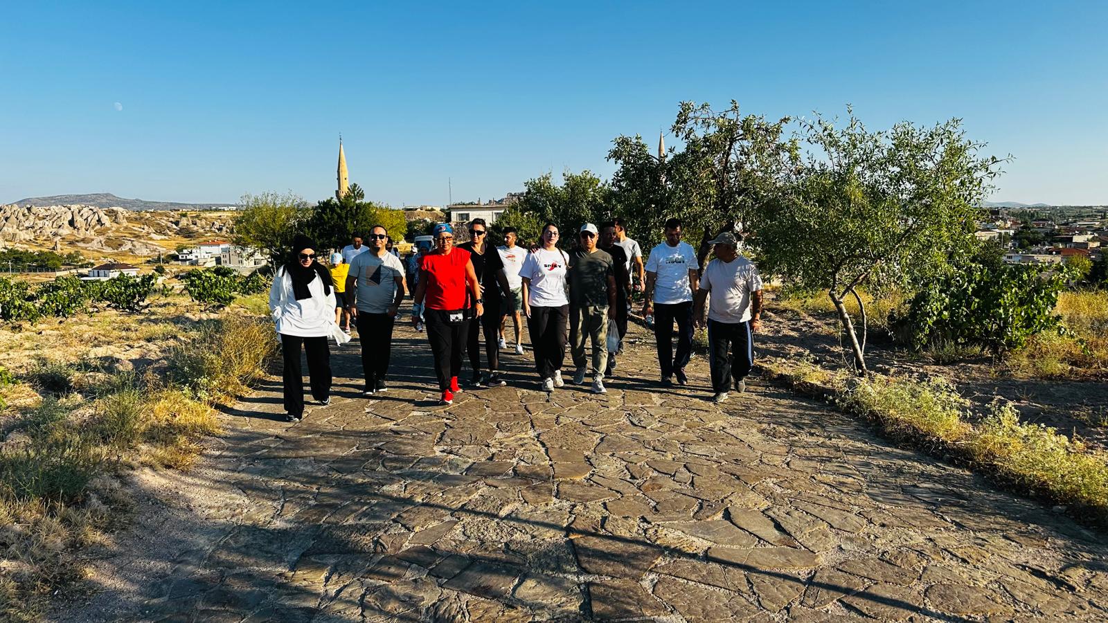 Vadilerimizi keşfediyoruz.!  İl Müdürümüz Sayın Yasemin DEMİRÖRS ve kurum personellerimizle vadileri geziyoruz.  ÇAT VADİSİ