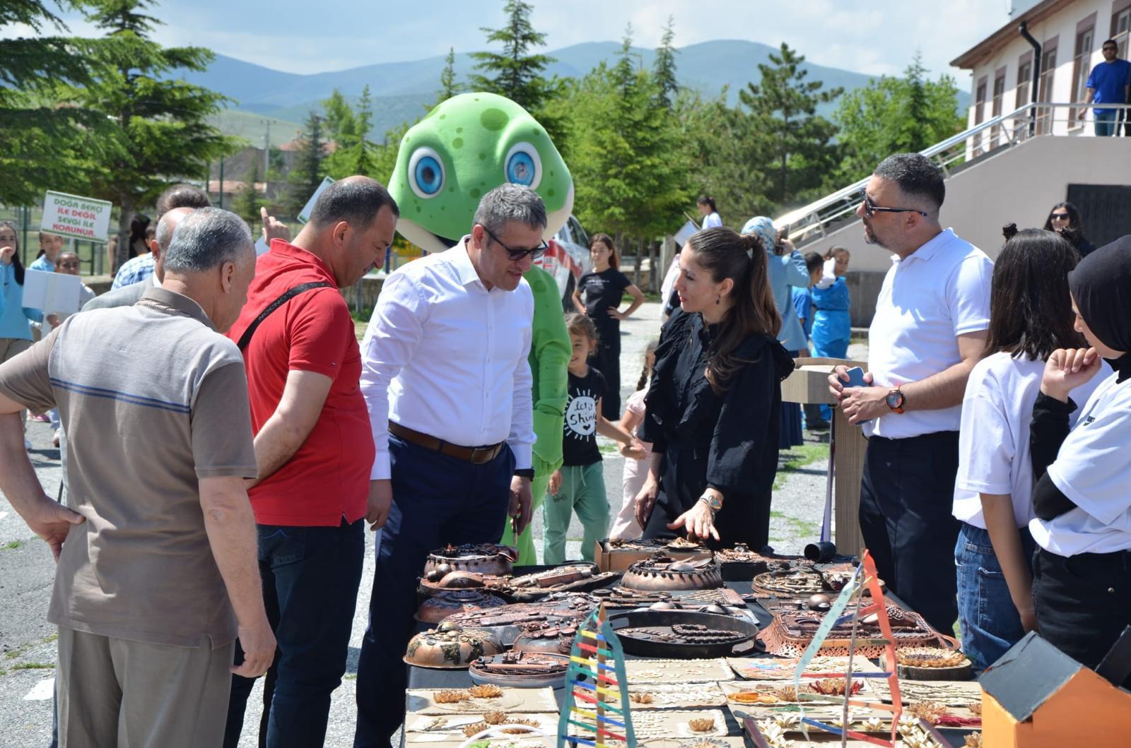 Çevre Haftasında Öğrencilere Plastik Kirliliği Eğitimi