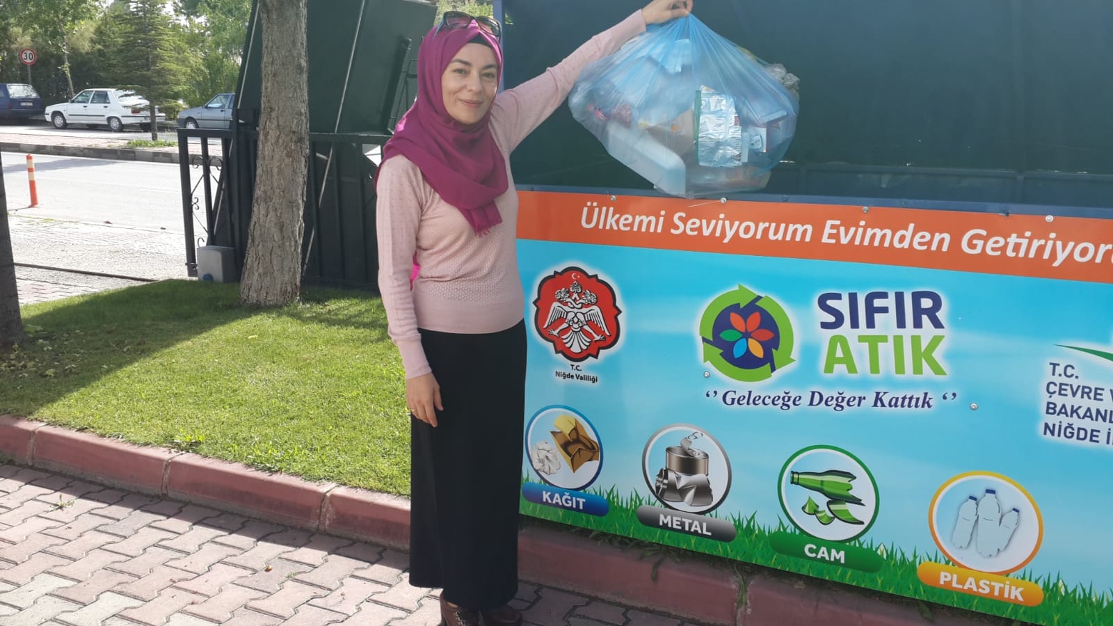 İl Müdürlüğümüz Personellerinden Ülkemi Seviyorum Evimden Getiriyorum Projesine Destek