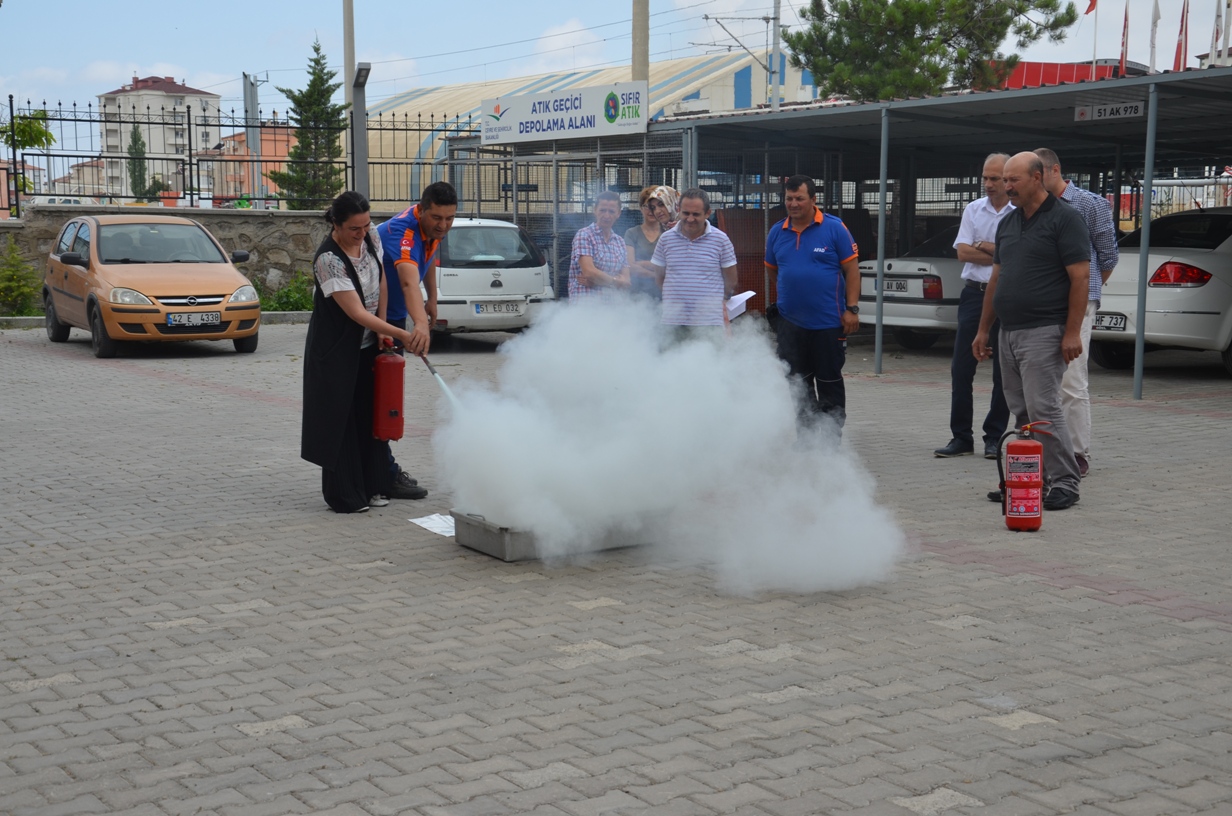 İl Müdürlüğümüzde KBRN, Afet, Yangın ve İkaz Alarm Eğitimleri Verildi