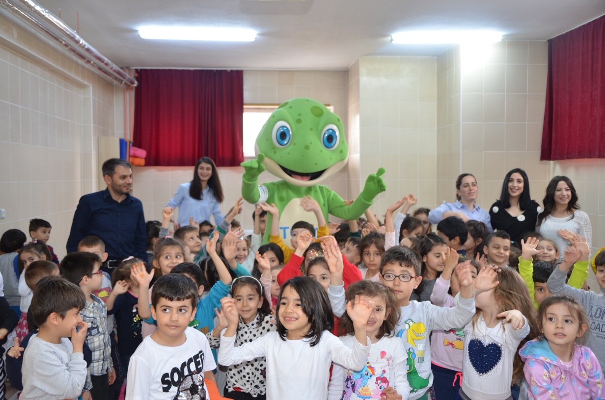 Toro Çocuklarımıza Tabiat Sevgisini Aşılıyor