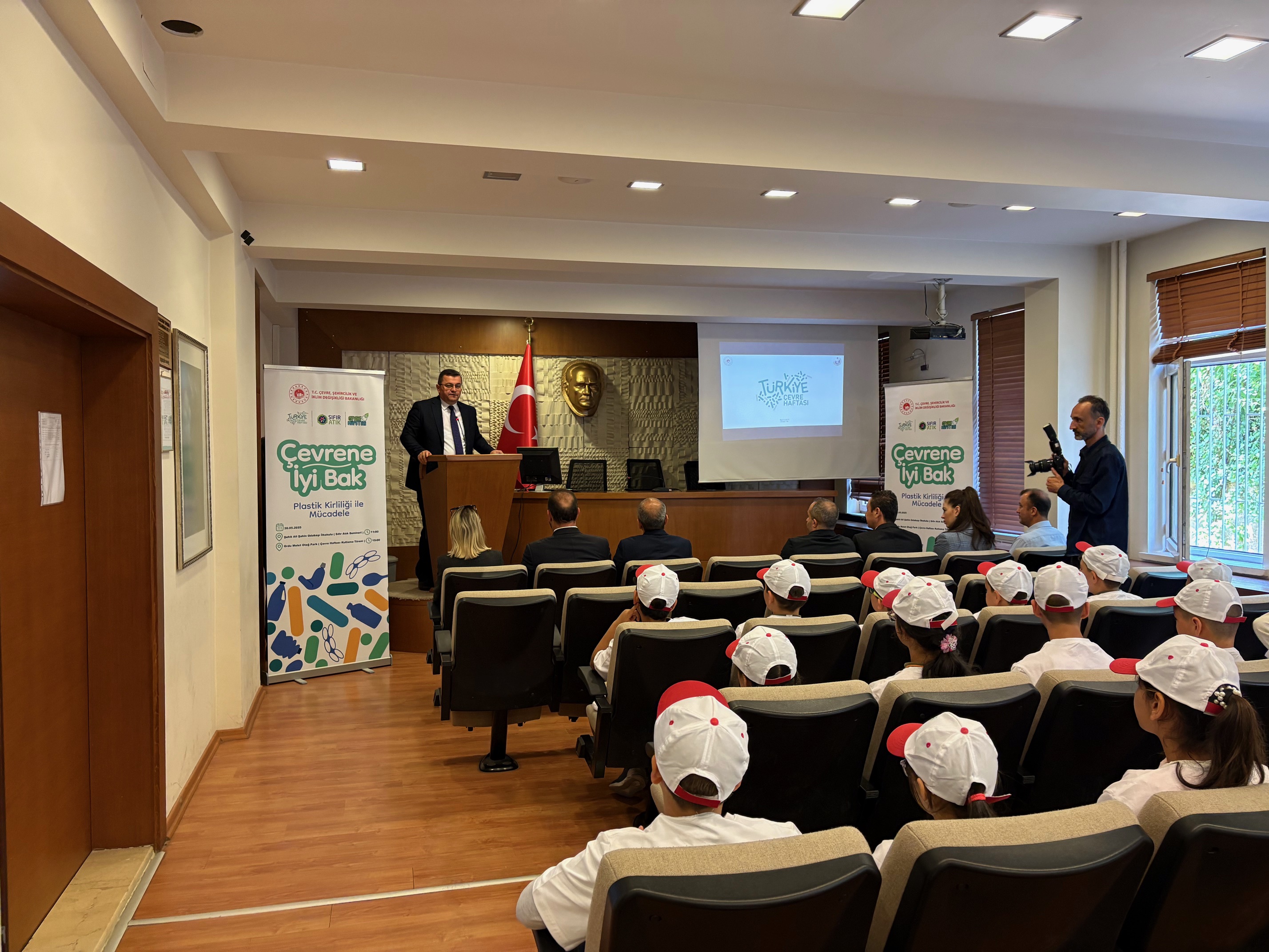 Çevre Haftası Kapsamında Şehit Ali Şahin Odabaşı İlkokulunda Sıfır Atık Semineri