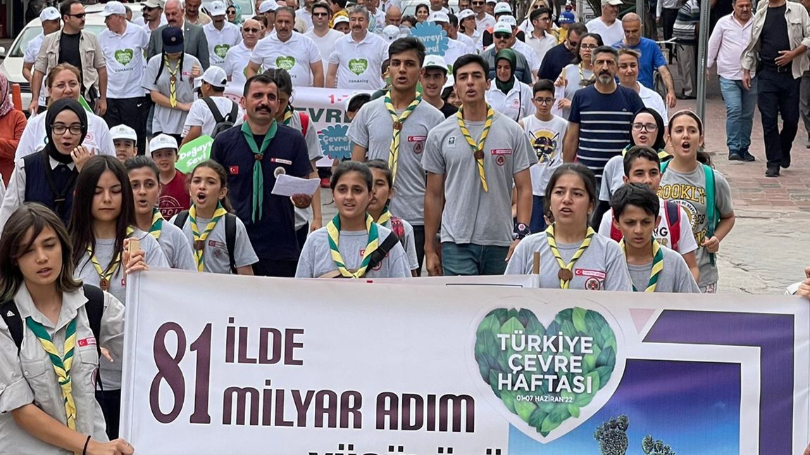 1-7 Haziran Türkiye Çevre Haftası etkinlikleri kapsamında düzenlenen programlar bugün Çevre Müfettişliği ve 81 İlde 81 Milyar Adım yürüyüşü ile devam etti.