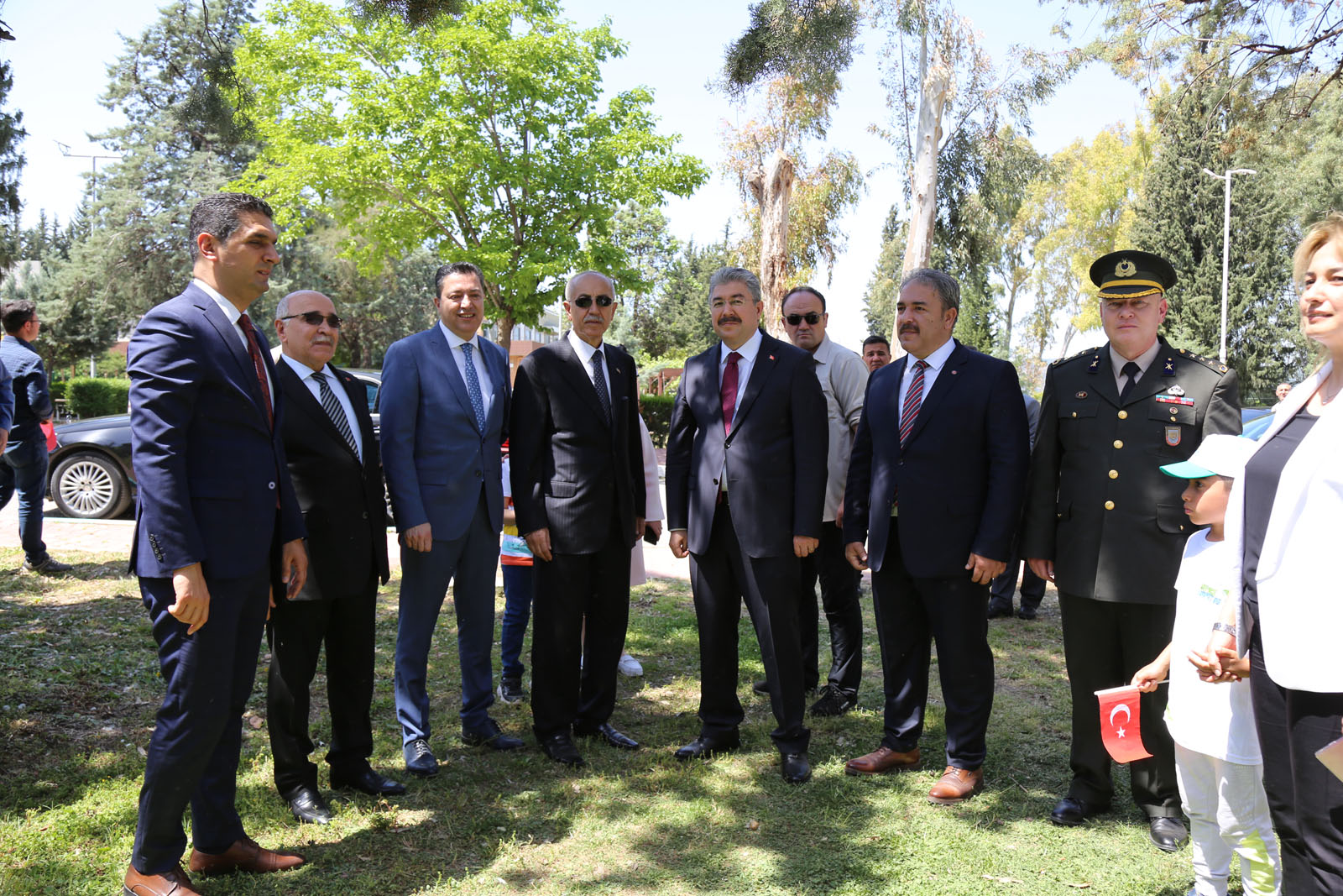 23 Nisan Ulusal Egemenlik ve Çocuk Bayramında Çevre, Şehircilik ve İklim Değişikliği Bakanlığı olarak, 81 ilimizde eş zamanlı olarak Çevre ve Çocuk Şenliği düzenlendi.