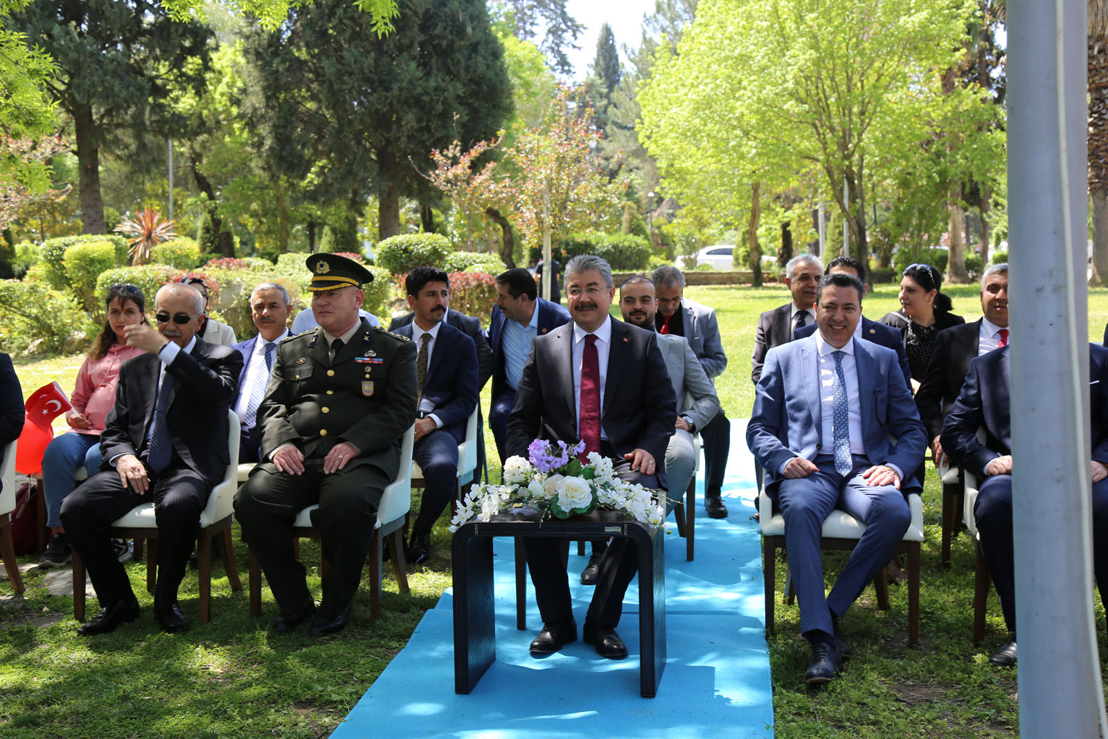 23 Nisan Ulusal Egemenlik ve Çocuk Bayramında Çevre, Şehircilik ve İklim Değişikliği Bakanlığı olarak, 81 ilimizde eş zamanlı olarak Çevre ve Çocuk Şenliği düzenlendi.