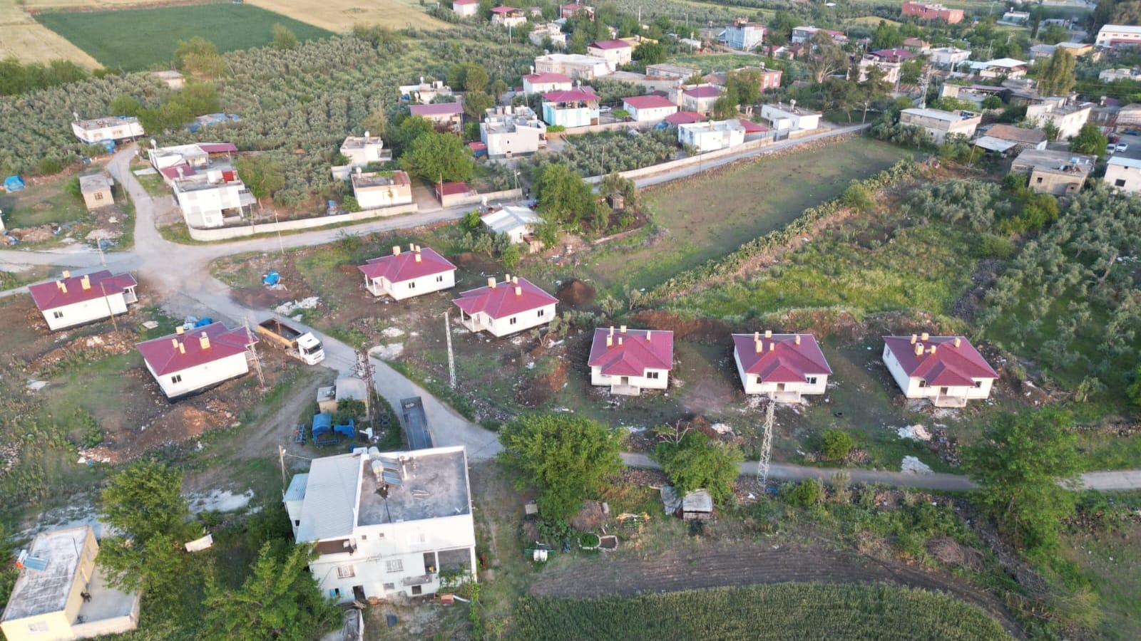 ARSLANPINARI Köyü 7 adet Çelik Köy Konutlarda İnceleme