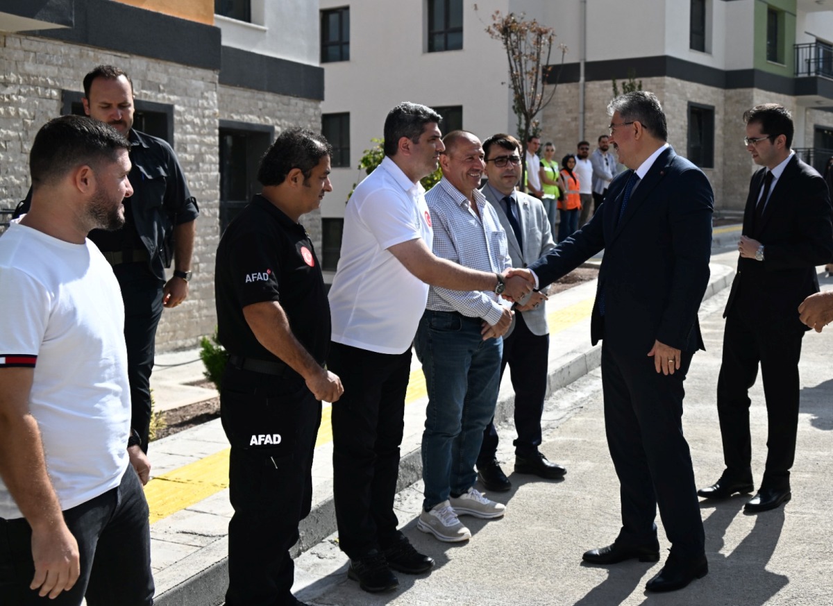 Bahçe İlçesi Çamlıca Mahallesi 2. Etap Deprem Konutlarında İnceleme