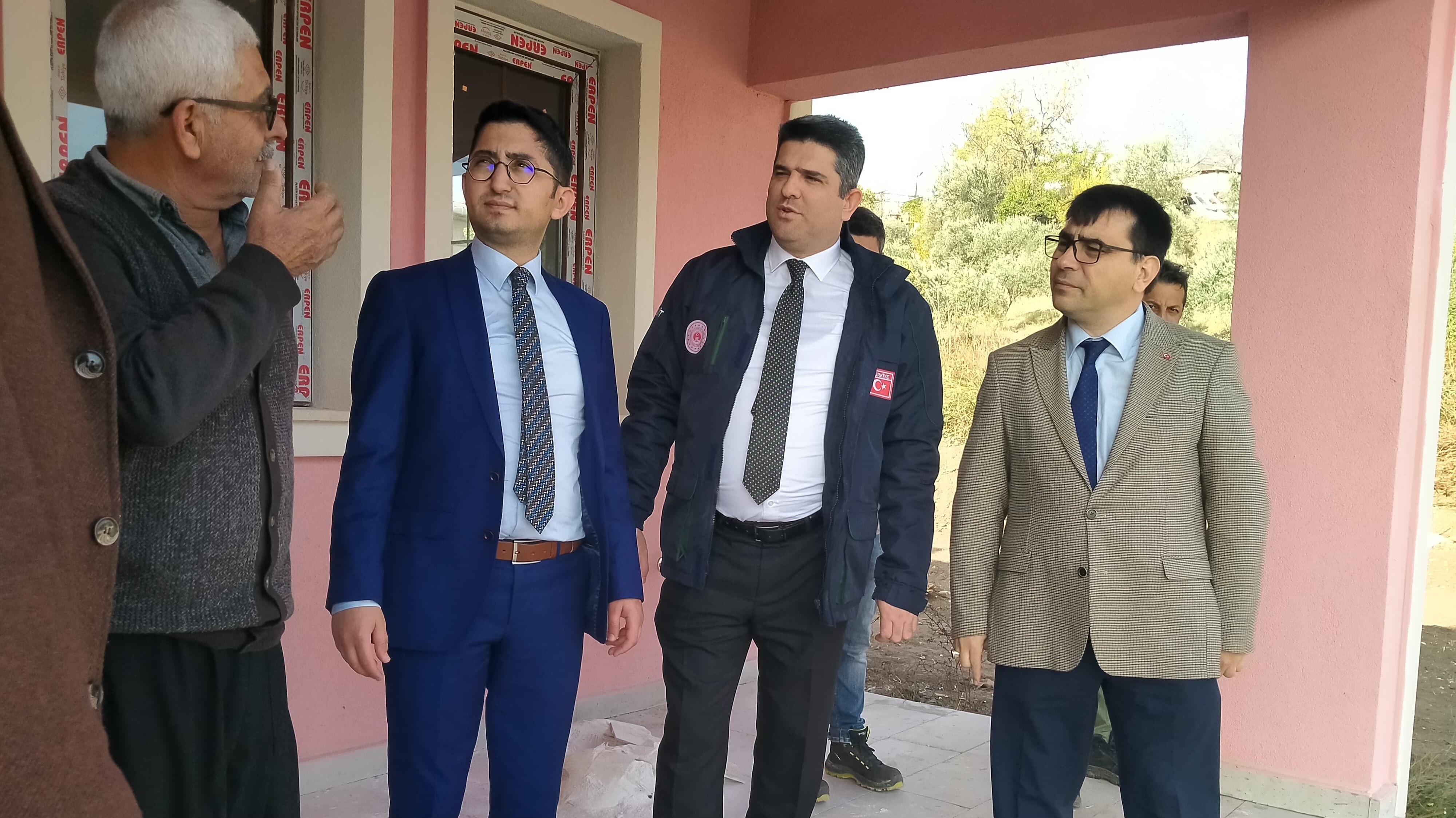 Dervişli Köyünde Yapımı Devam Eden  Deprem Konutlarında İnceleme