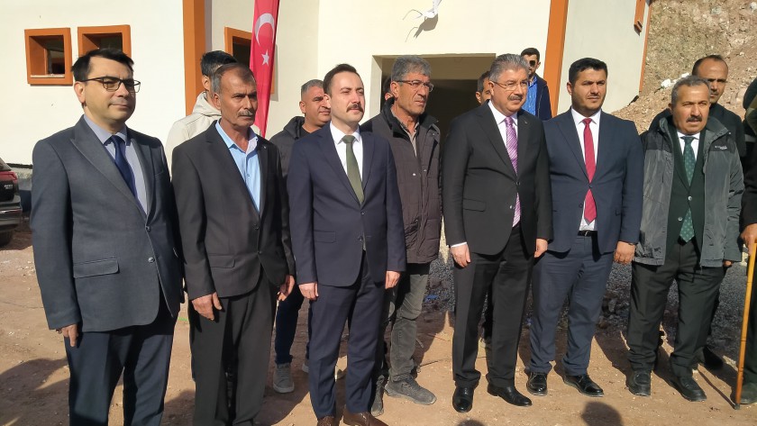 Hasanbeyli İlçesi Sarayova Köyünde Yapımı Devam Eden Deprem Köy Konutları İnşaatında İnceleme Ve Denetleme.