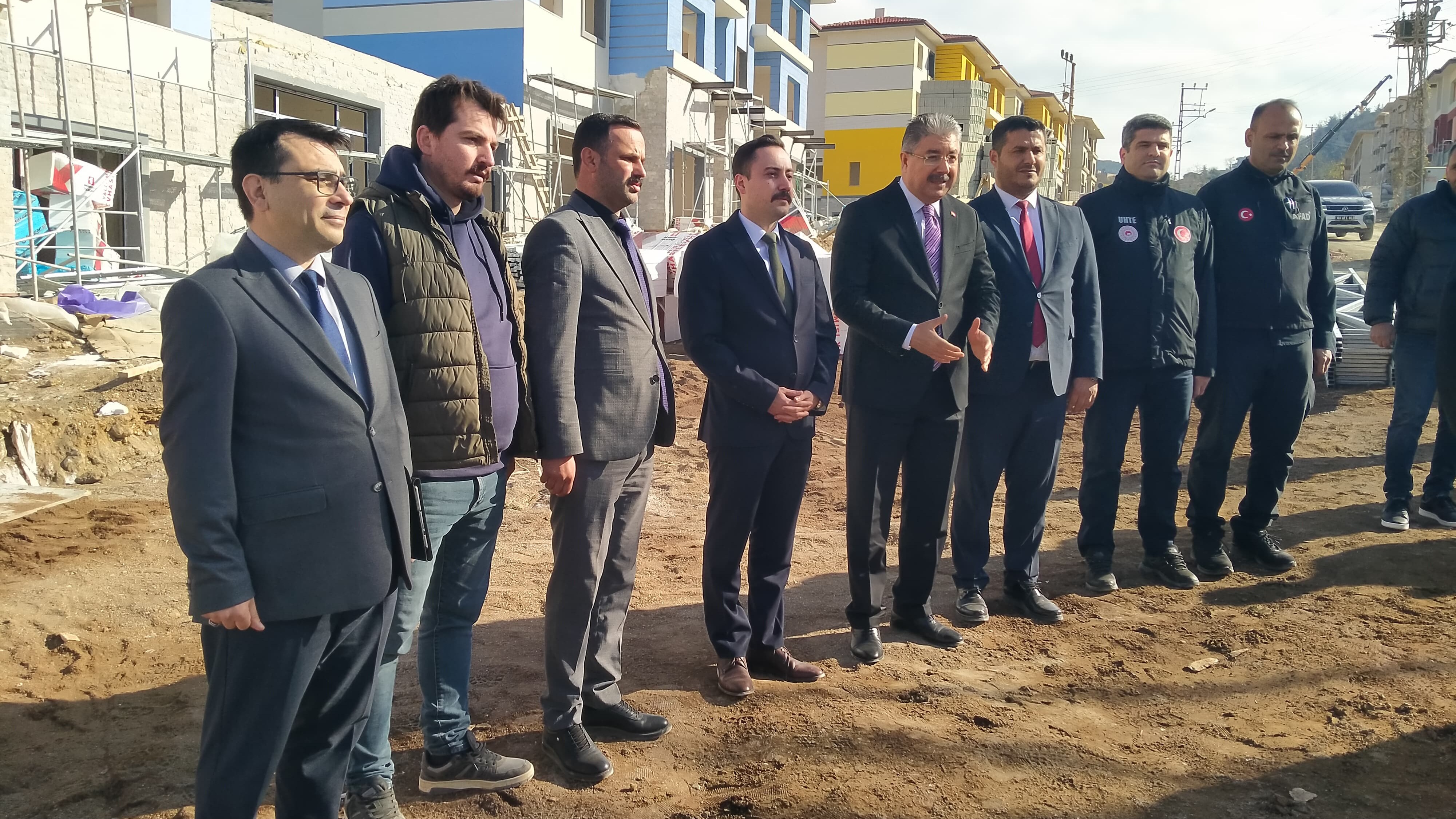 Hasanbeyli İlçesi Merkez Mahallesinde Yapımı Devam Eden Rezerv Yapı Alanında İnceleme Ve Denetleme