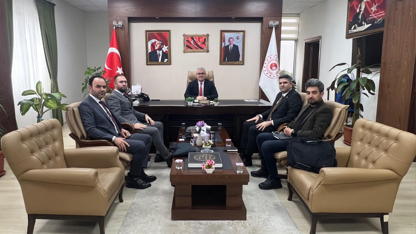 Kentsel Dönüşüm Başkanlığı Dönüşüm Alanları Daire Başkanı Sayın Hasan ÇALIŞKAN, İl Müdürümüzü Ziyaret Etti.
