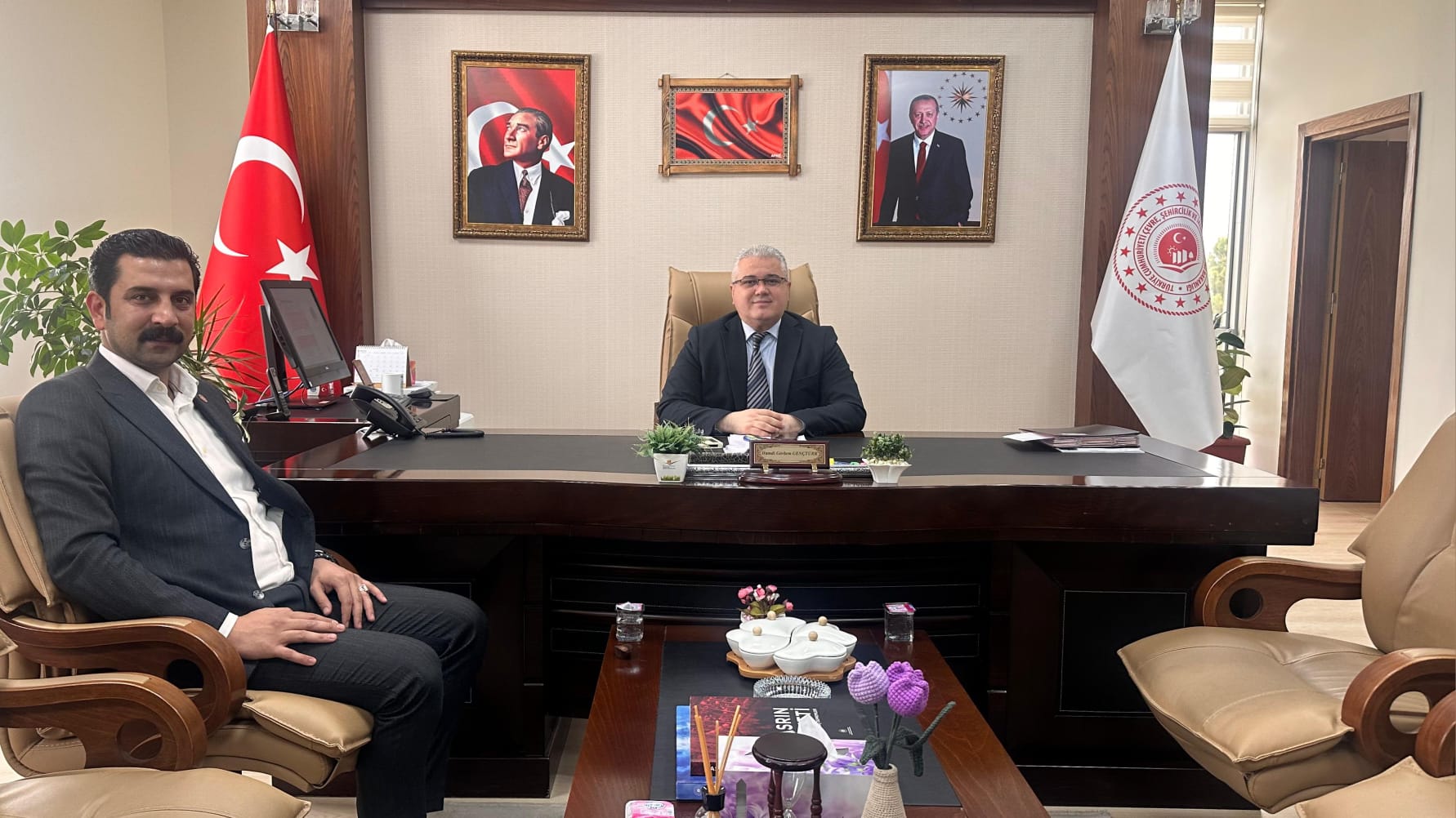 Osmaniye İl Genel Meclis Üyesi Sayın Nejdet VURAL, İl Müdürümüzü Ziyaret Etti.